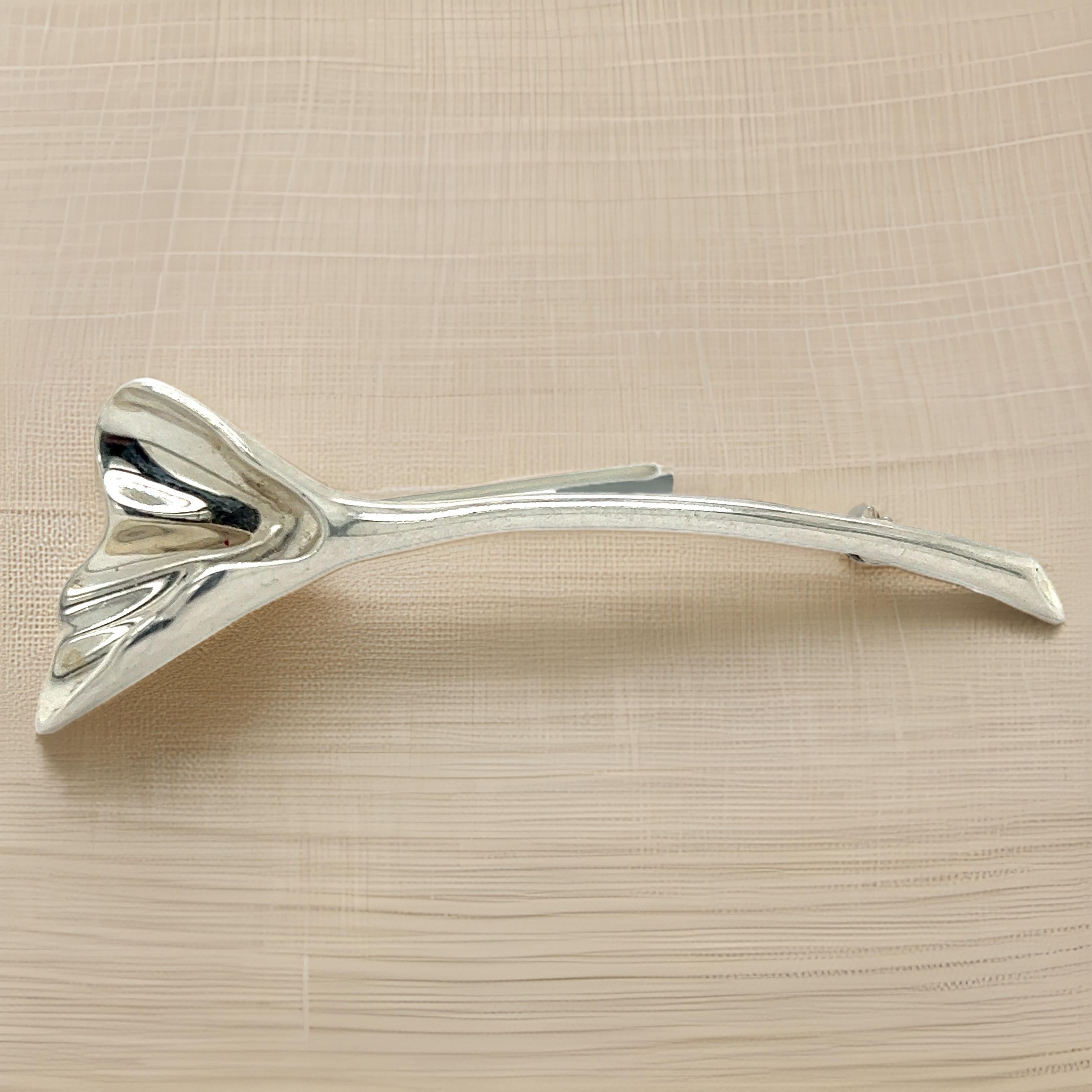 Auténtico alfiler broche con orquídea Tiffany & Co Estate de plata de ley TIF888

¡¡Recién pulido y tiene un aspecto maravilloso!!

VENDEDOR DE CONFIANZA DESDE 2002

¡¡POR FAVOR VEA NUESTROS CIENTOS DE COMENTARIOS POSITIVOS DE NUESTROS