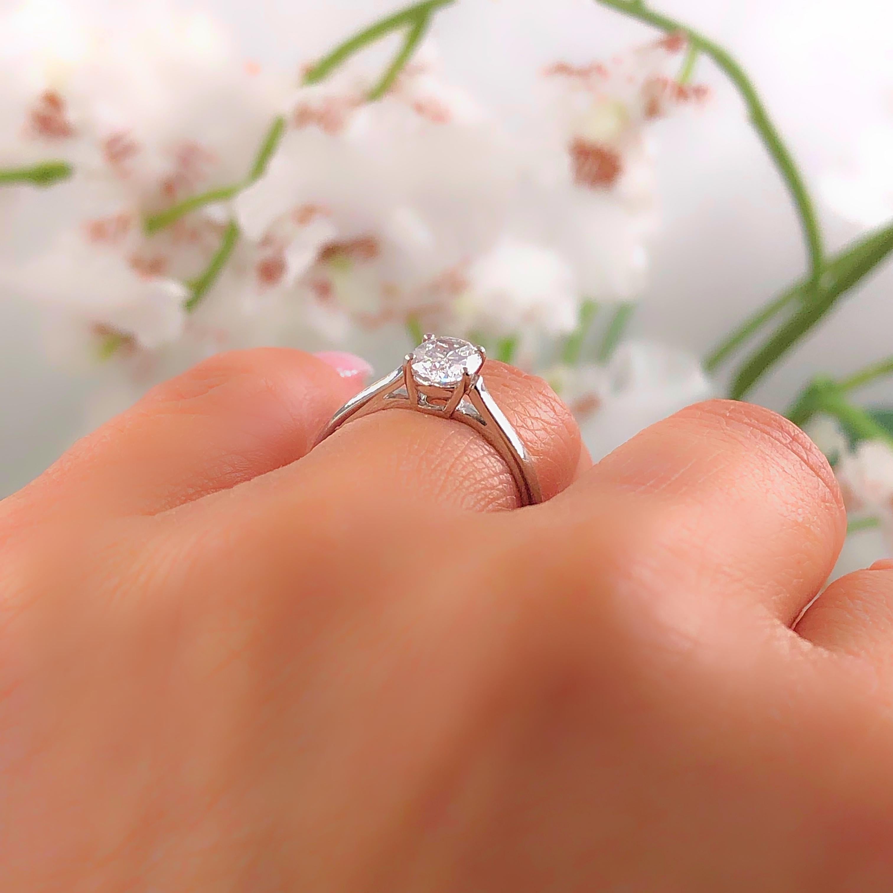 Tiffany & Co. Oval Diamond 0.66 Carat E VVS2 Solitaire Engagement Ring Platinum 3