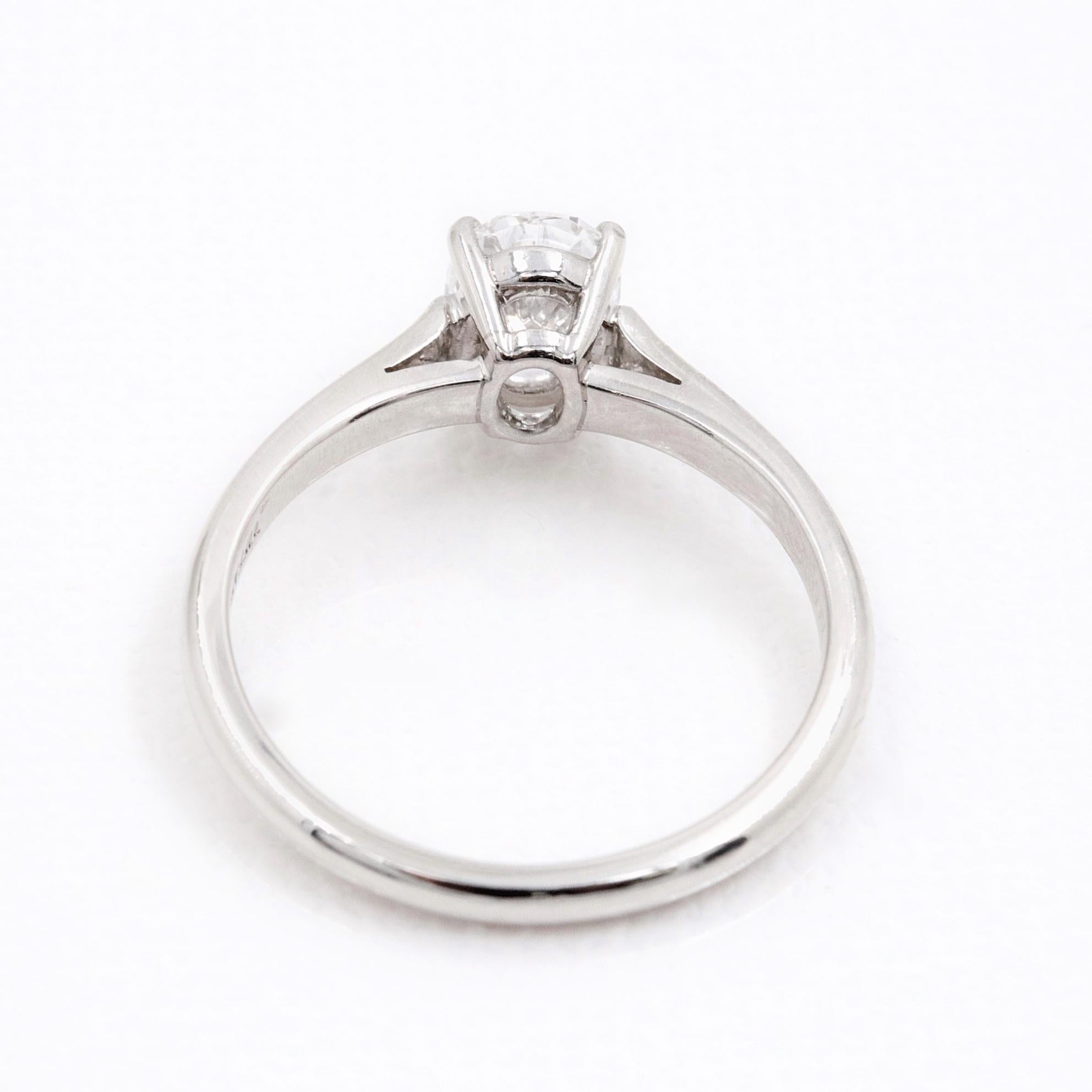 Tiffany & Co. Oval Diamond 0.66 Carat E VVS2 Solitaire Engagement Ring Platinum 1