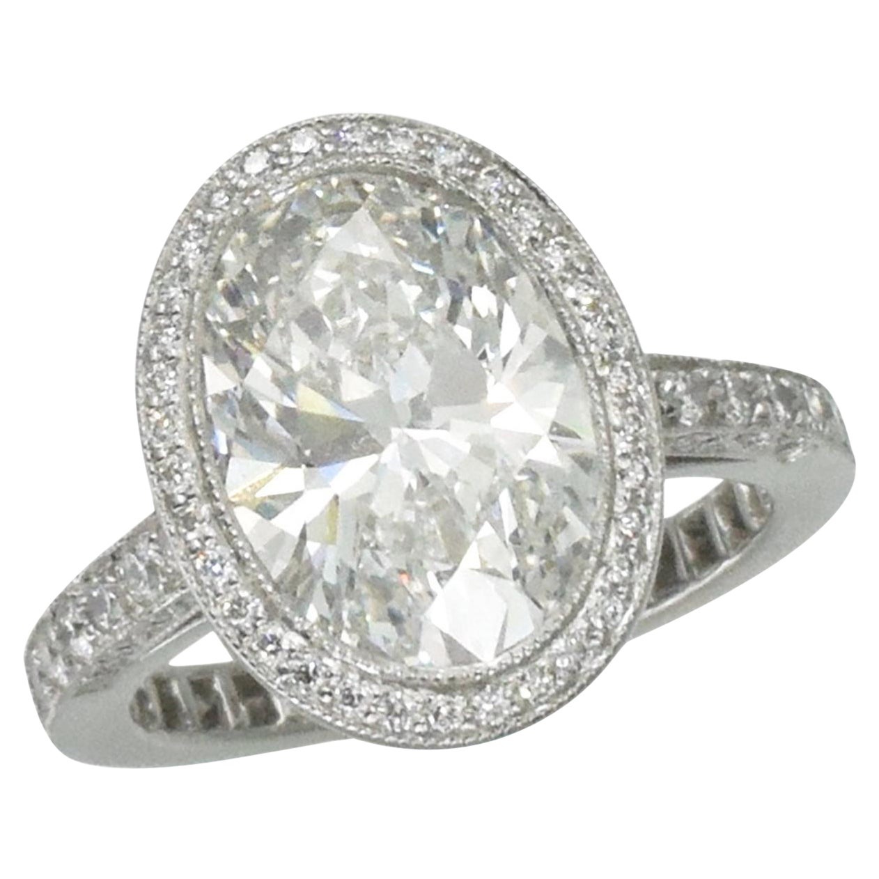 Tiffany & Co. Diamante ovale GIA di fidanzamento in vendita
