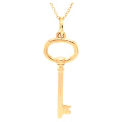 Tiffany & Co. Oval Key Pendant and Chain, 18k Yellow Gold