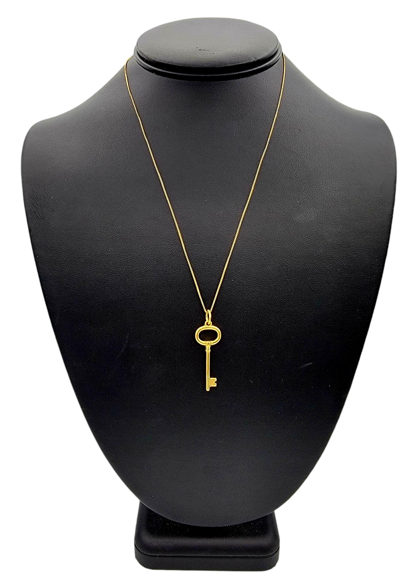 Tiffany & Co. Oval Key Pendant / Charm in Polished 18 Karat Yellow Gold 3