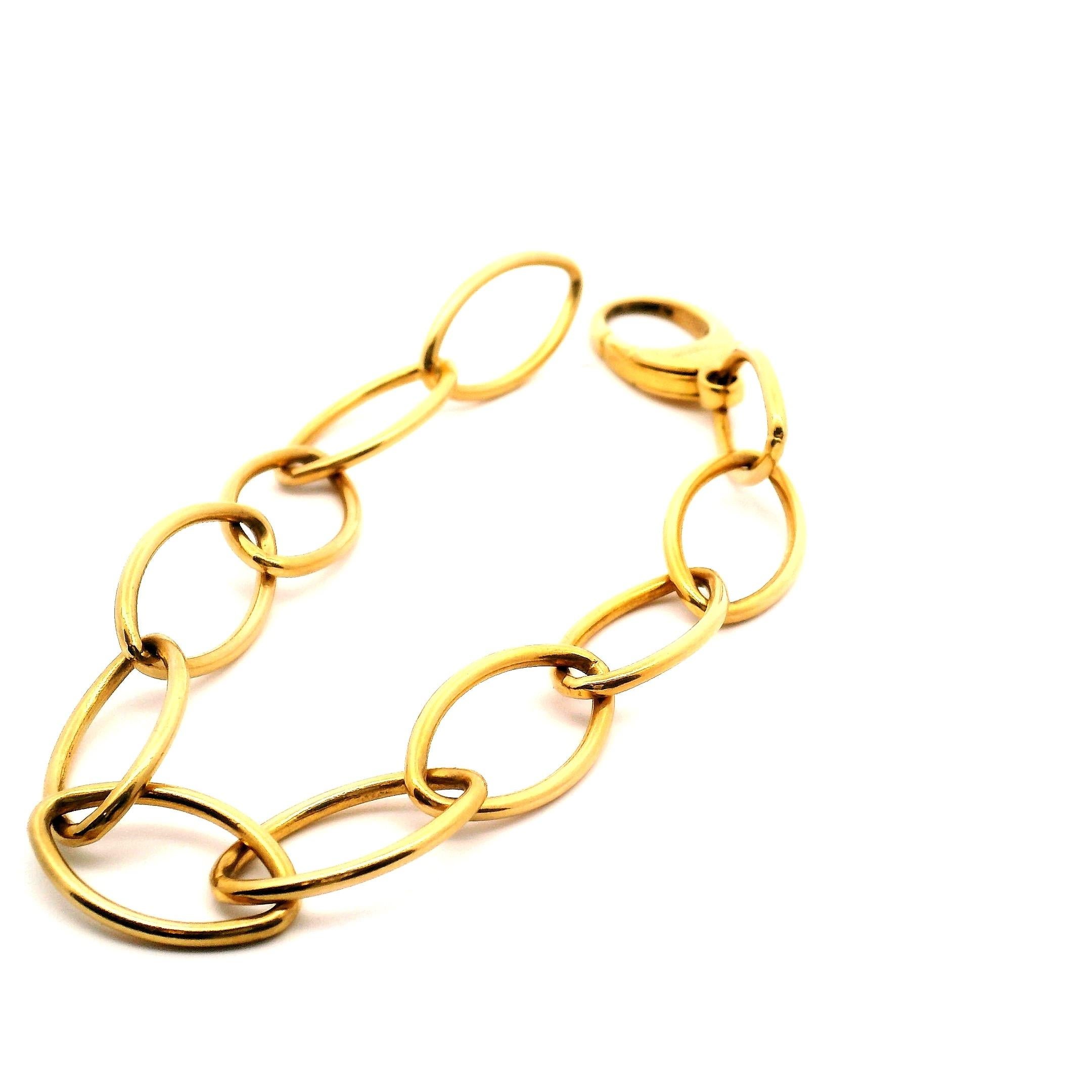 Women's or Men's Tiffany & Co. Oval Link Bracelet For Sale