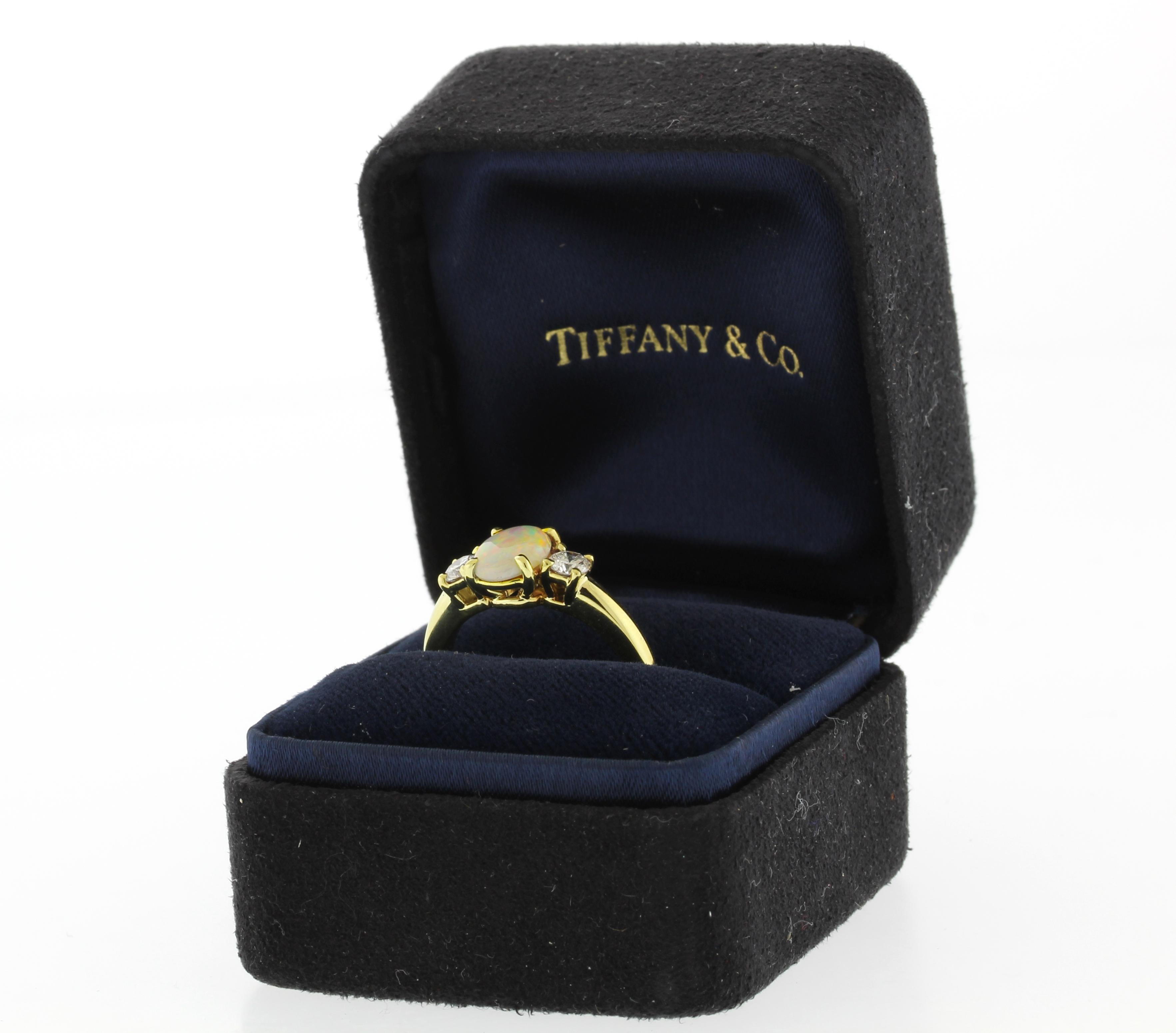 Tiffany & Co. Oval Opal & Diamond Ring in 18kt Gold In Good Condition For Sale In Bethesda, MD