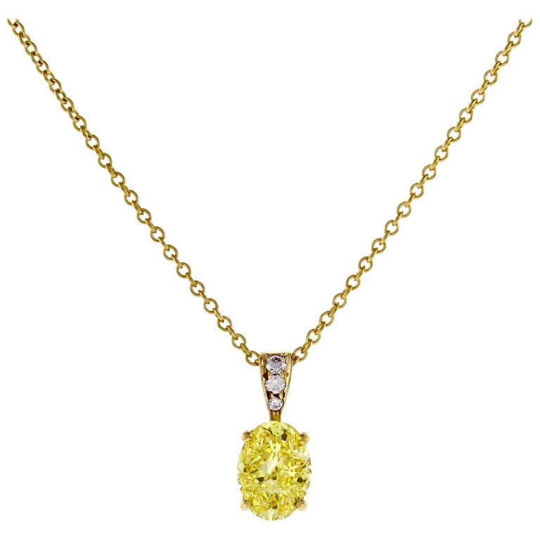 Tiffany and Co. Oval Yellow Diamond Pendant at 1stDibs | tiffany yellow  diamond necklace, yellow tiffany diamond necklace, oval diamond necklace