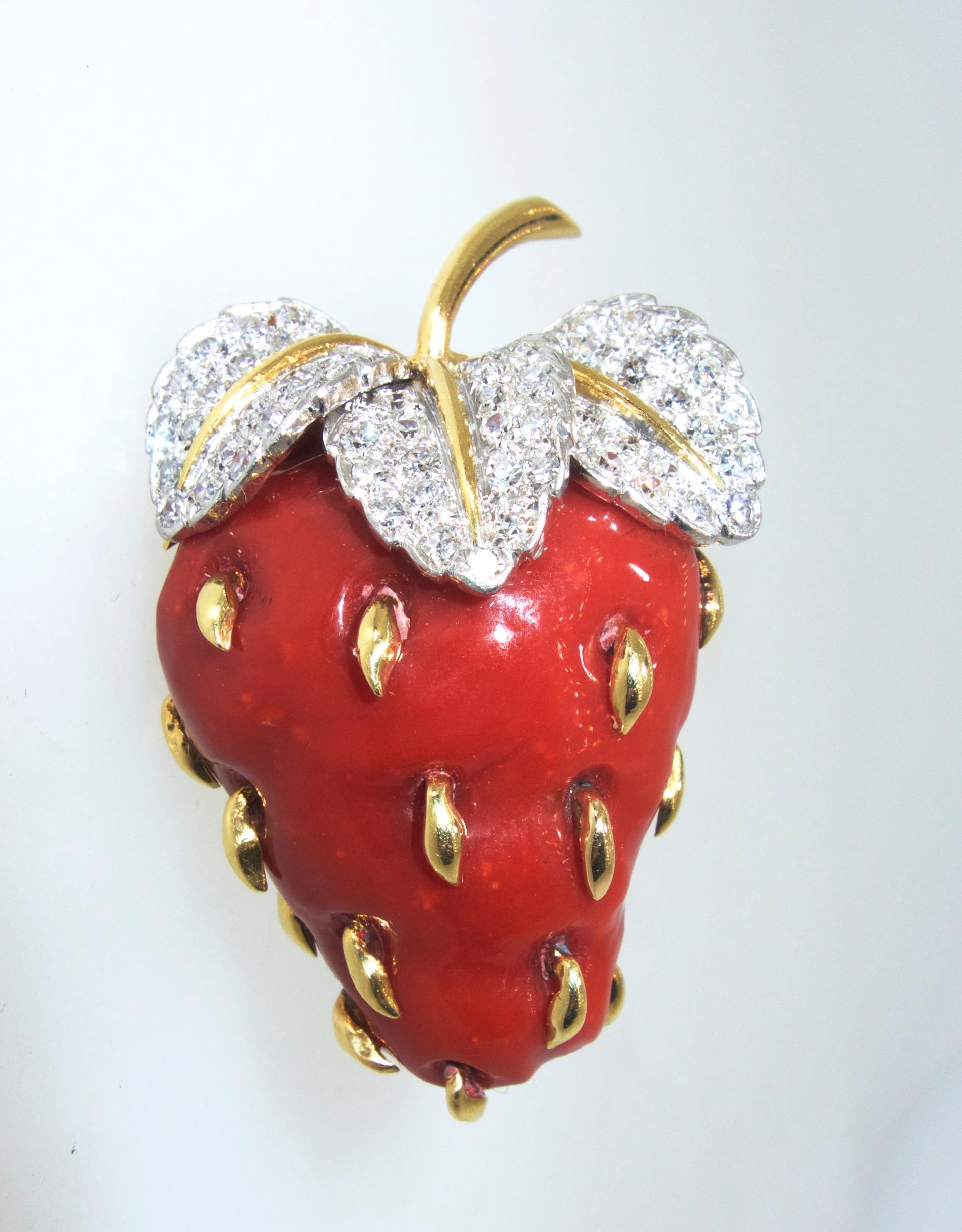 Tiffany & Co. Oxblood Coral Strawberry Brooch, circa 1960 In Excellent Condition In Aspen, CO