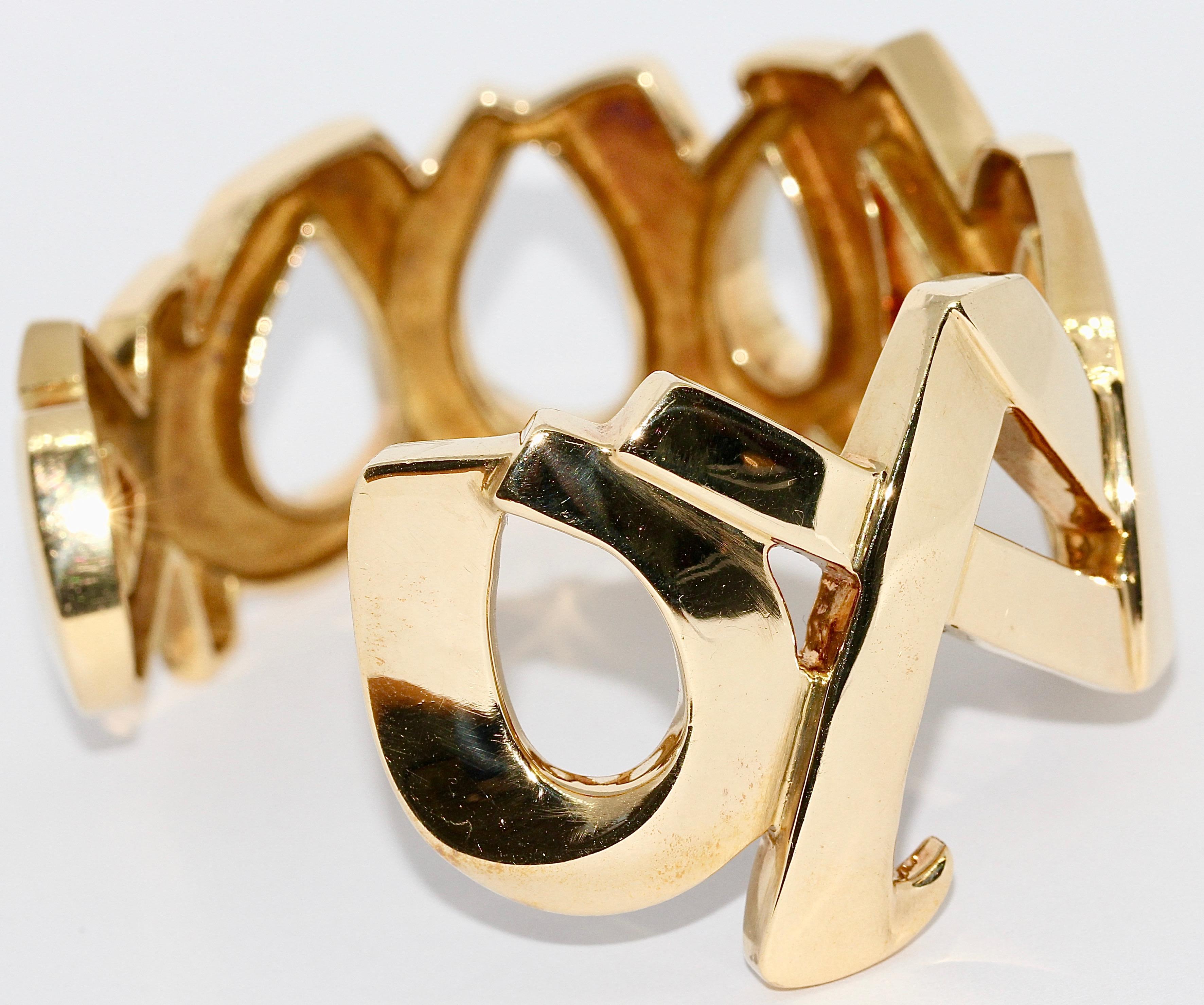 Tiffany & Co. Paloma Picasso Bracelet jonc XO « Love and Kisses » en or 18 carats Unisexe en vente