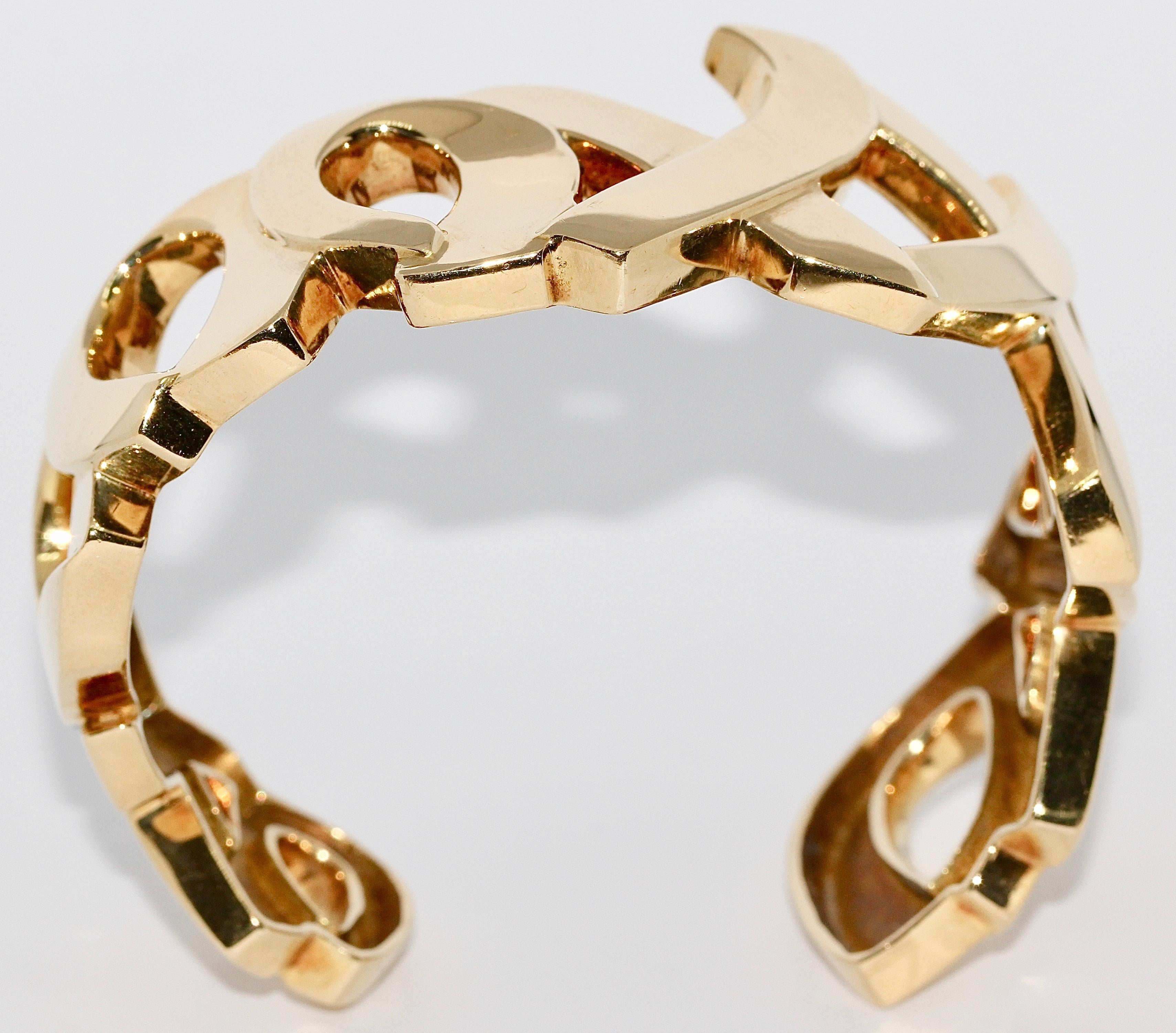 Tiffany & Co. Paloma Picasso Bracelet jonc XO « Love and Kisses » en or 18 carats en vente 2