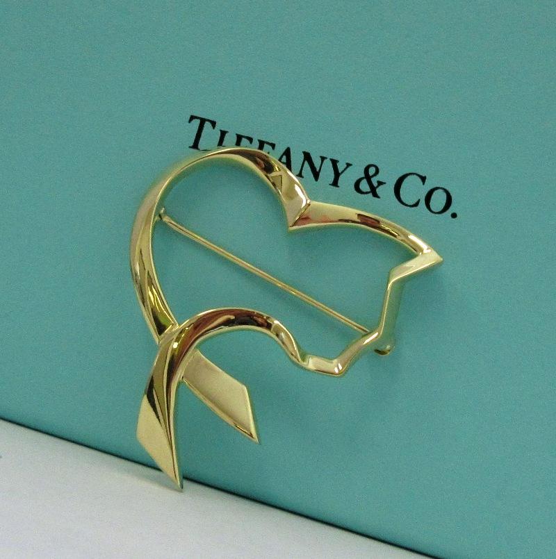 TIFFANY & Co. Paloma Picasso 18K Gold Friend's Cat Pin Brooch  For Sale 1