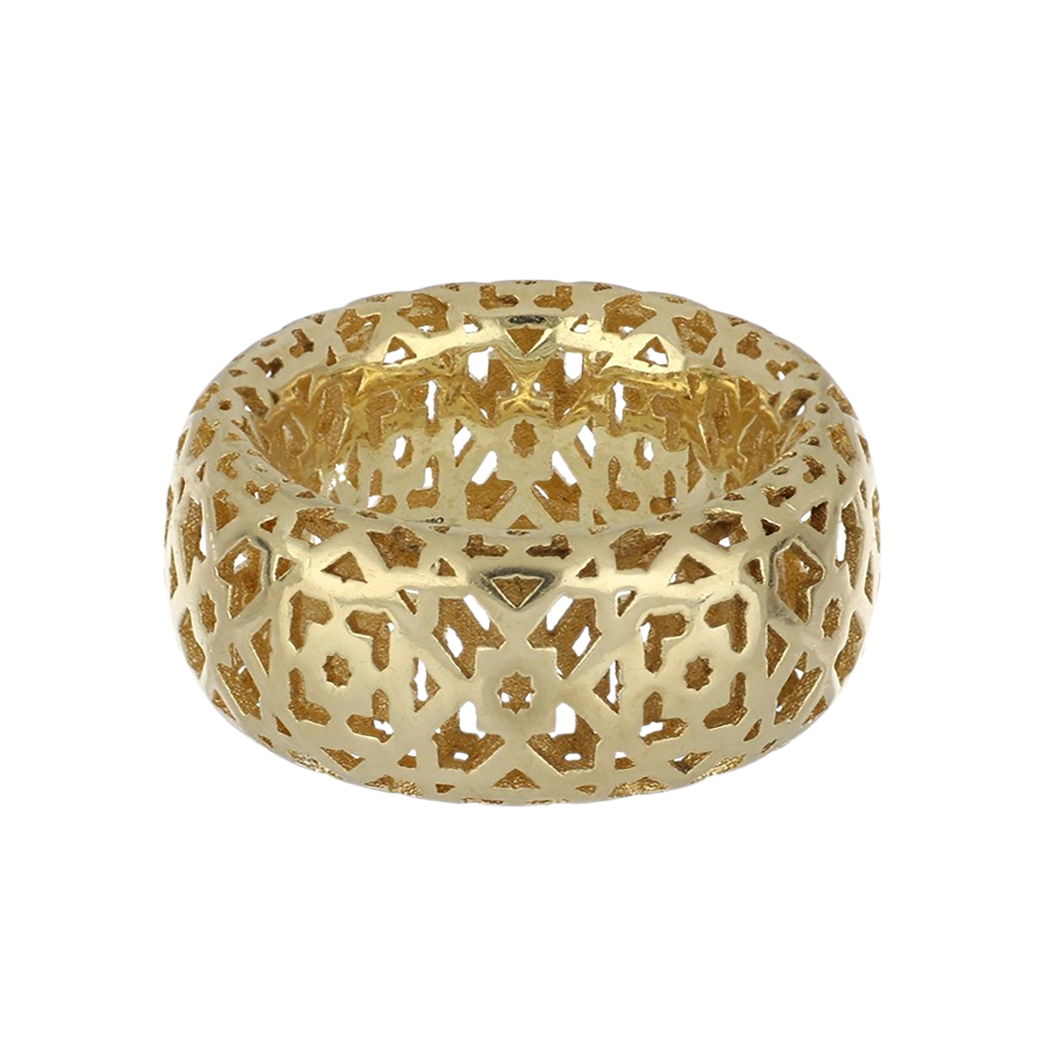 Tiffany & Co. Paloma Picasso 18K yellow gold Marrakesh band. It is 9 1/2 mm in width. Circa 2000.