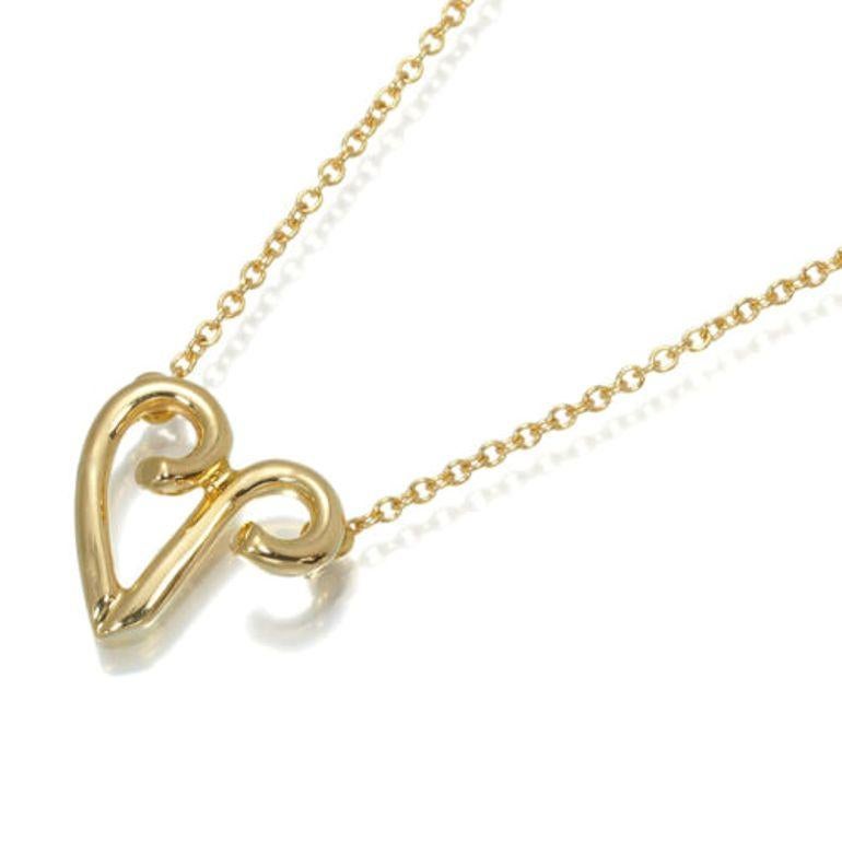 TIFFANY & Co. Paloma Picasso 18K Gold Paloma's Heart Pendant Necklace

Metal: 18K Yellow Gold 
Chain: 16