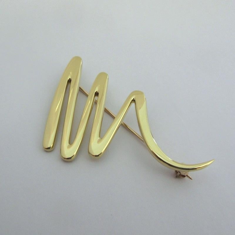 Women's TIFFANY & Co. Paloma Picasso 18K Gold Scribble Pin Brooch  For Sale
