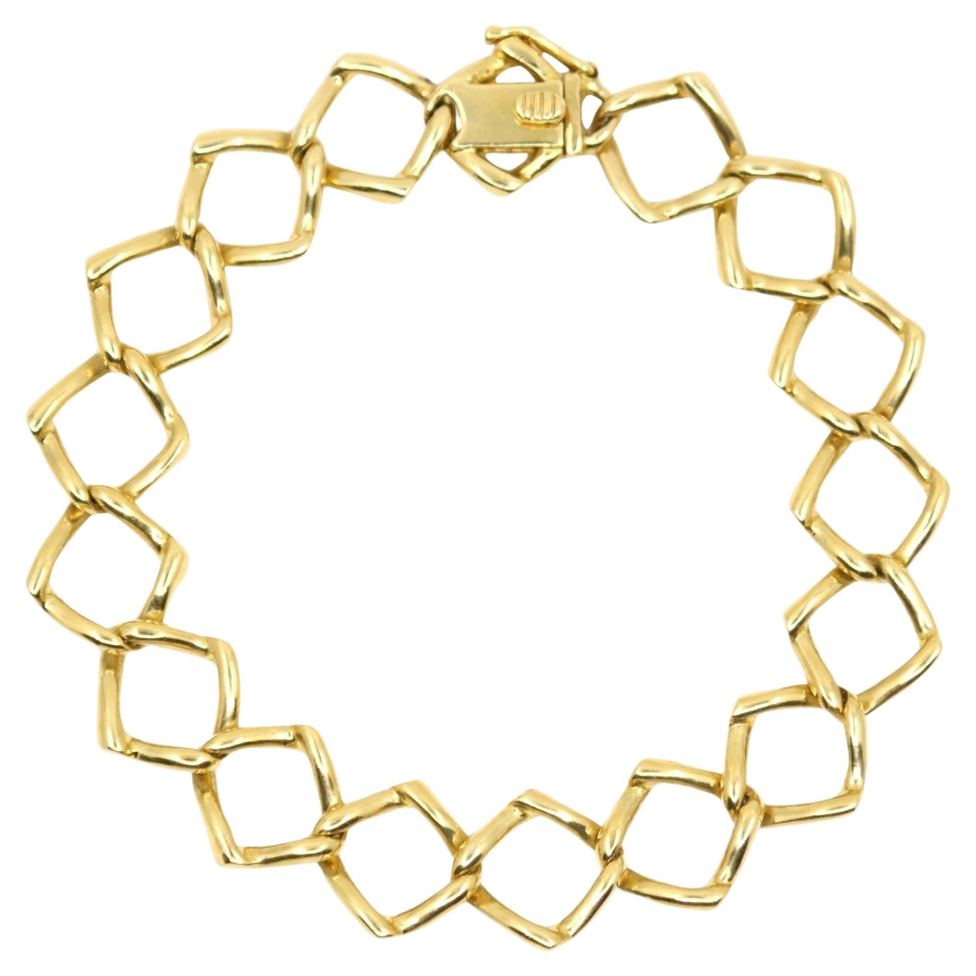 Tiffany 
Co Paloma Picasso 18K Gold Triangle Link Bracelet en vente