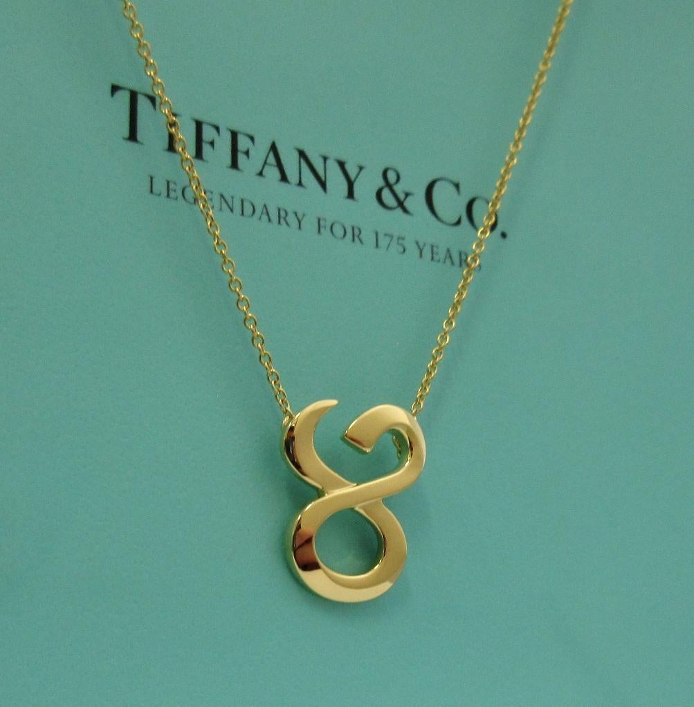 TIFFANY & Co. Paloma Picasso 18K Gold Zodiac Taurus Pendant Necklace  In New Condition For Sale In Los Angeles, CA