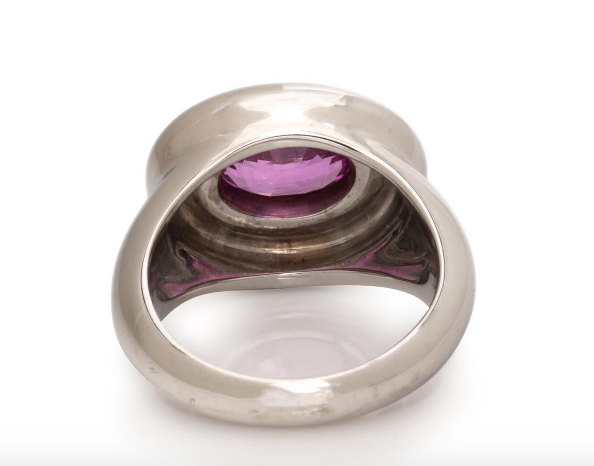 Tiffany & Co., Paloma Picasso, Anillo de oro blanco de 18 quilates y zafiro rosa Contemporáneo en venta