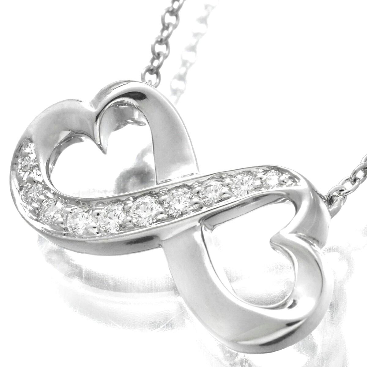 TIFFANY & Co. Pendentif double cœur Whiting en or blanc 18K et diamants Paloma Picasso Excellent état - En vente à Los Angeles, CA