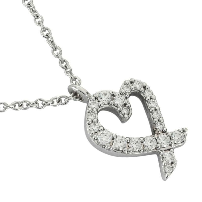 Taille ronde TIFFANY & Co Paloma Picasso Collier pendentif cœurs amoureux en or blanc 18 carats et diamants en vente