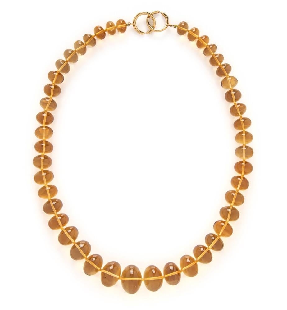 Dieses lustige und farbenfrohe Tiffany-Design von Paloma Picasso besteht aus glatten, ovalen Citrin-Perlen von ca. 10,00-20,00 mm. Diese Halskette aus 18 Karat Weißgold ist sehr tragbar! 

Metall: 18K
Abmessungen: 19 1/2 Zoll lang
Stempel: TIFFANY &