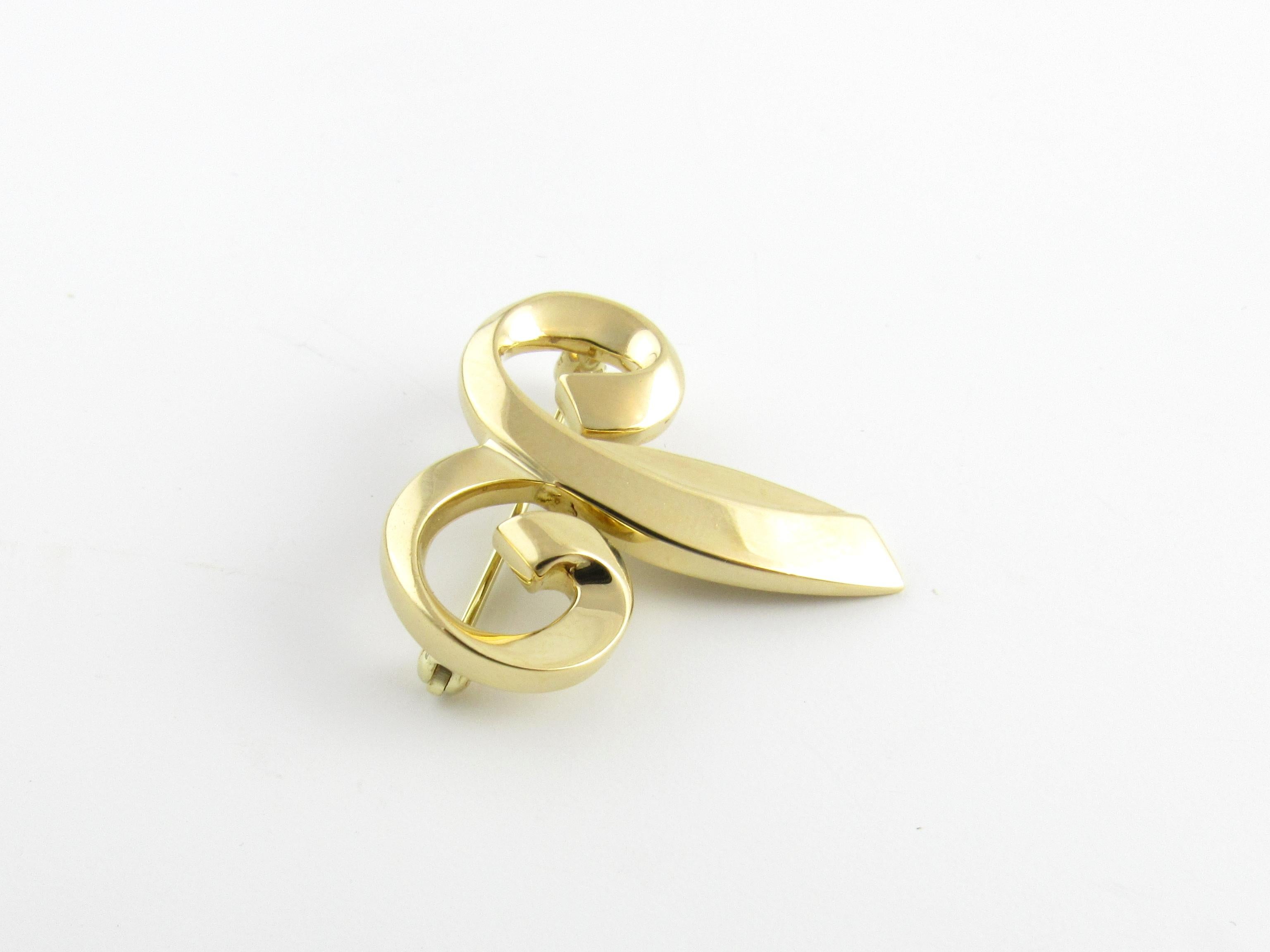 Women's or Men's Tiffany & Co. Paloma Picasso 18 Karat Yellow Gold Aries Zodiac Pin Brooch