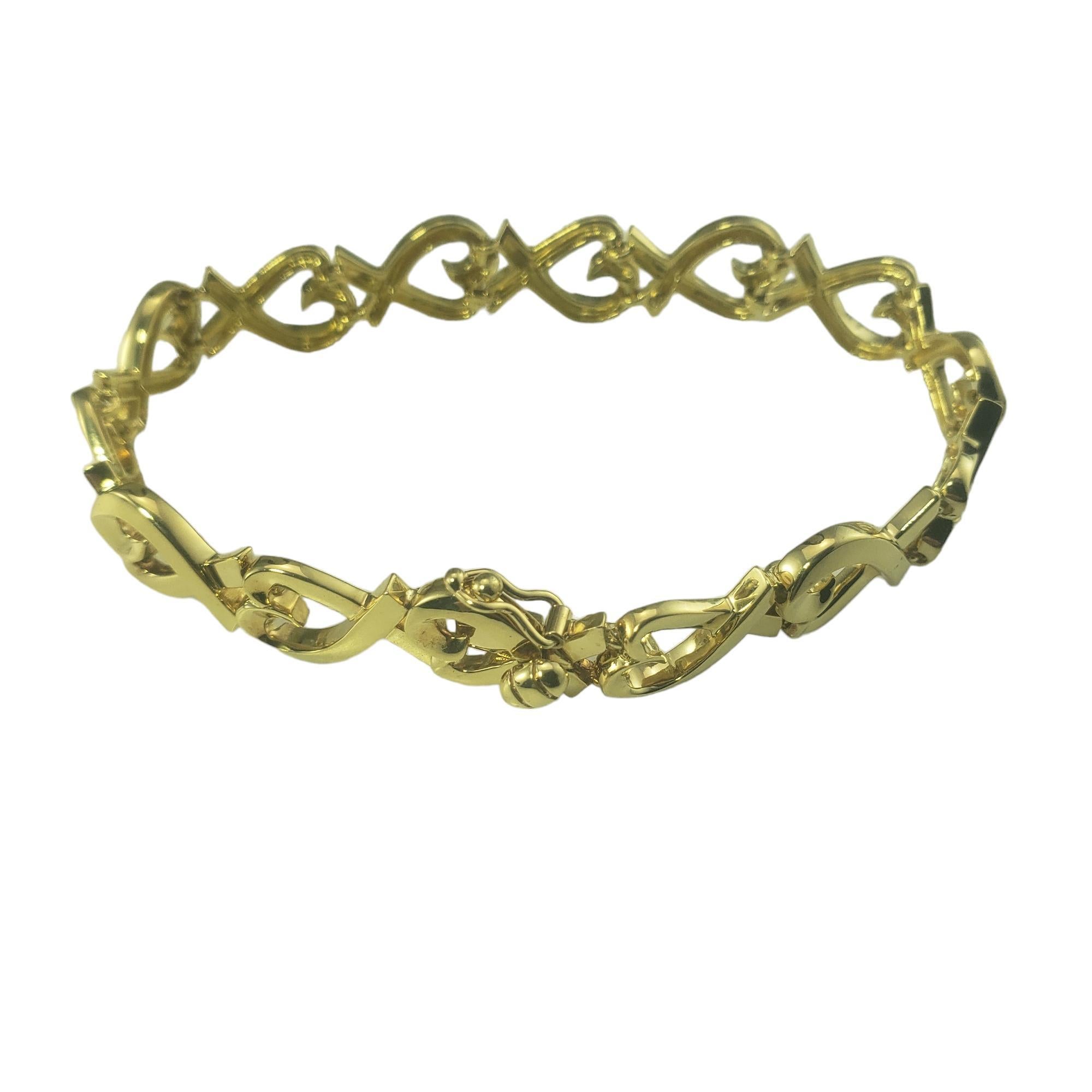 Tiffany & Co. Paloma Picasso 18K Yellow Gold Heart Bracelet #16794 For Sale 1