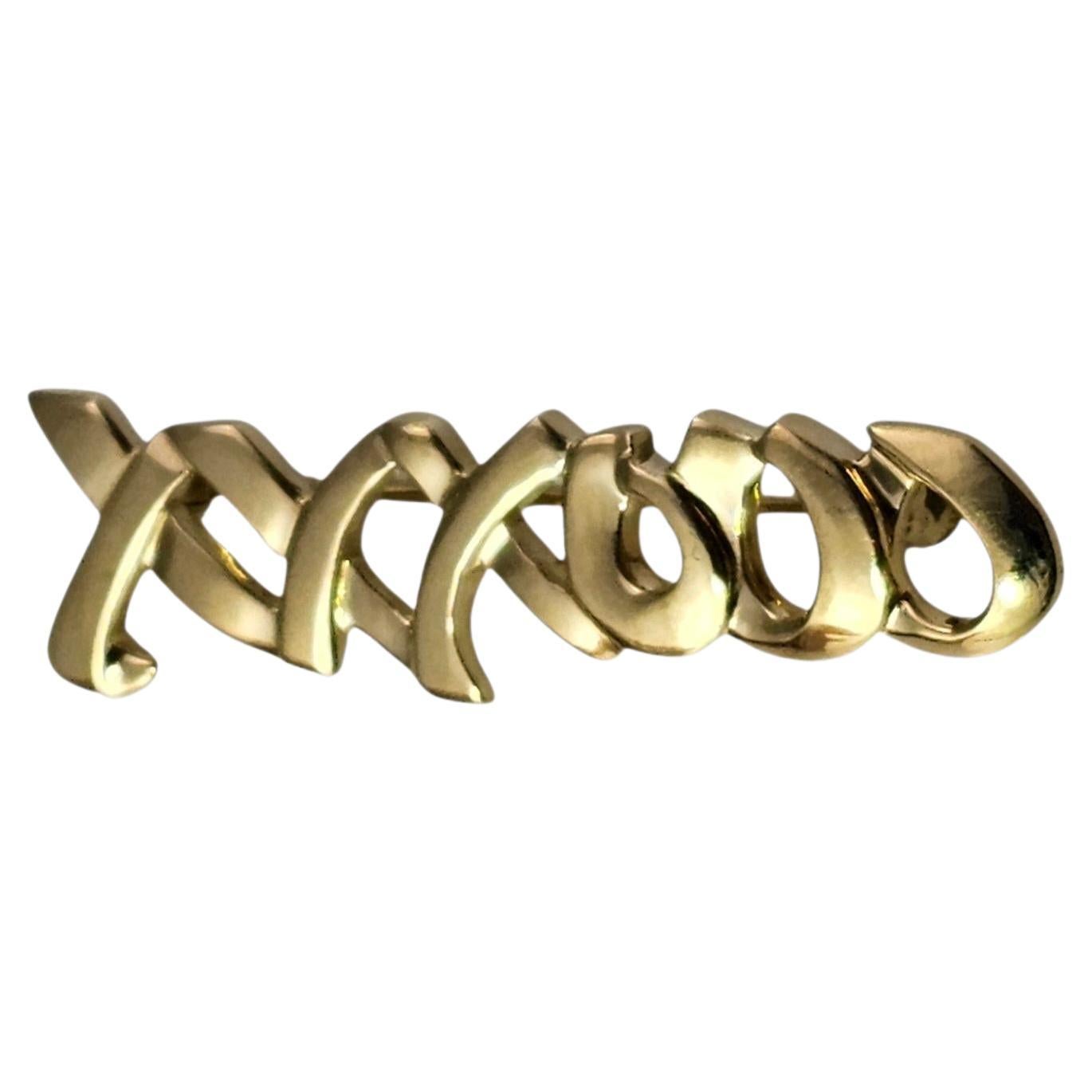 Tiffany 
Co. Paloma Picasso 18K Yellow Gold Love 
Kisses Brooch/Pin #24183