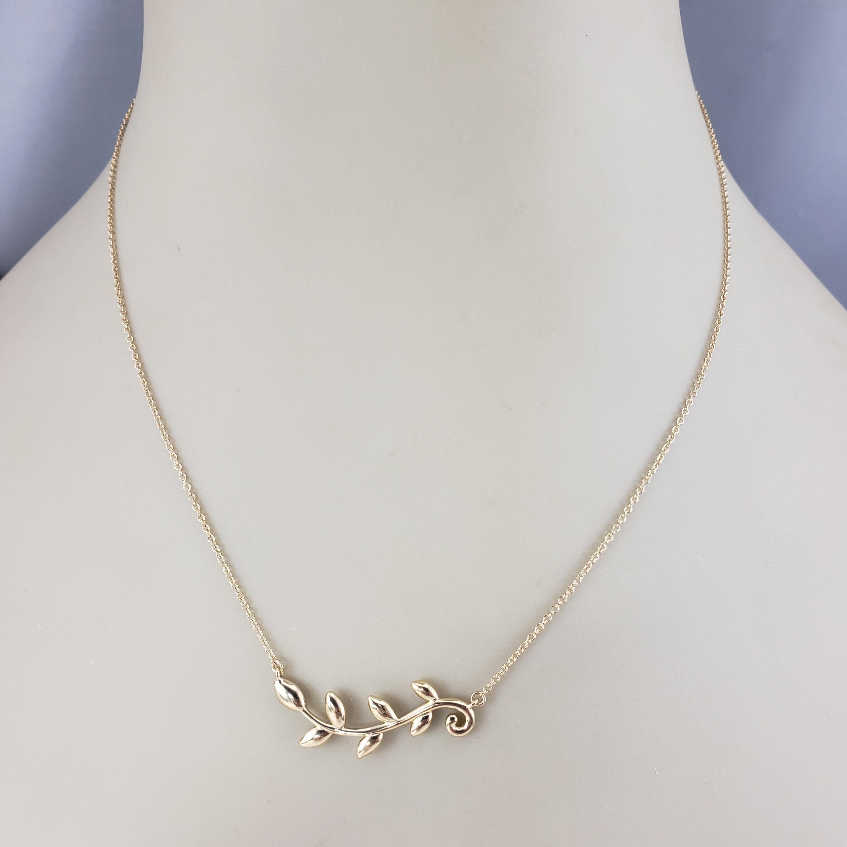 Tiffany & Co. Paloma Picasso Collier à feuilles d'olivier en or jaune 18K #22973 en vente 3
