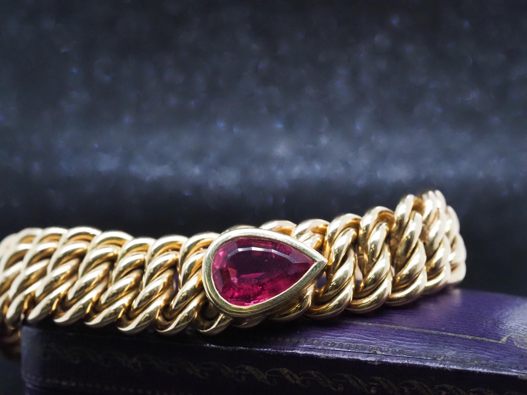 Tiffany & Co Paloma Picasso Bracelet épais en or jaune 18 carats avec tourmaline en forme de poire en vente 3