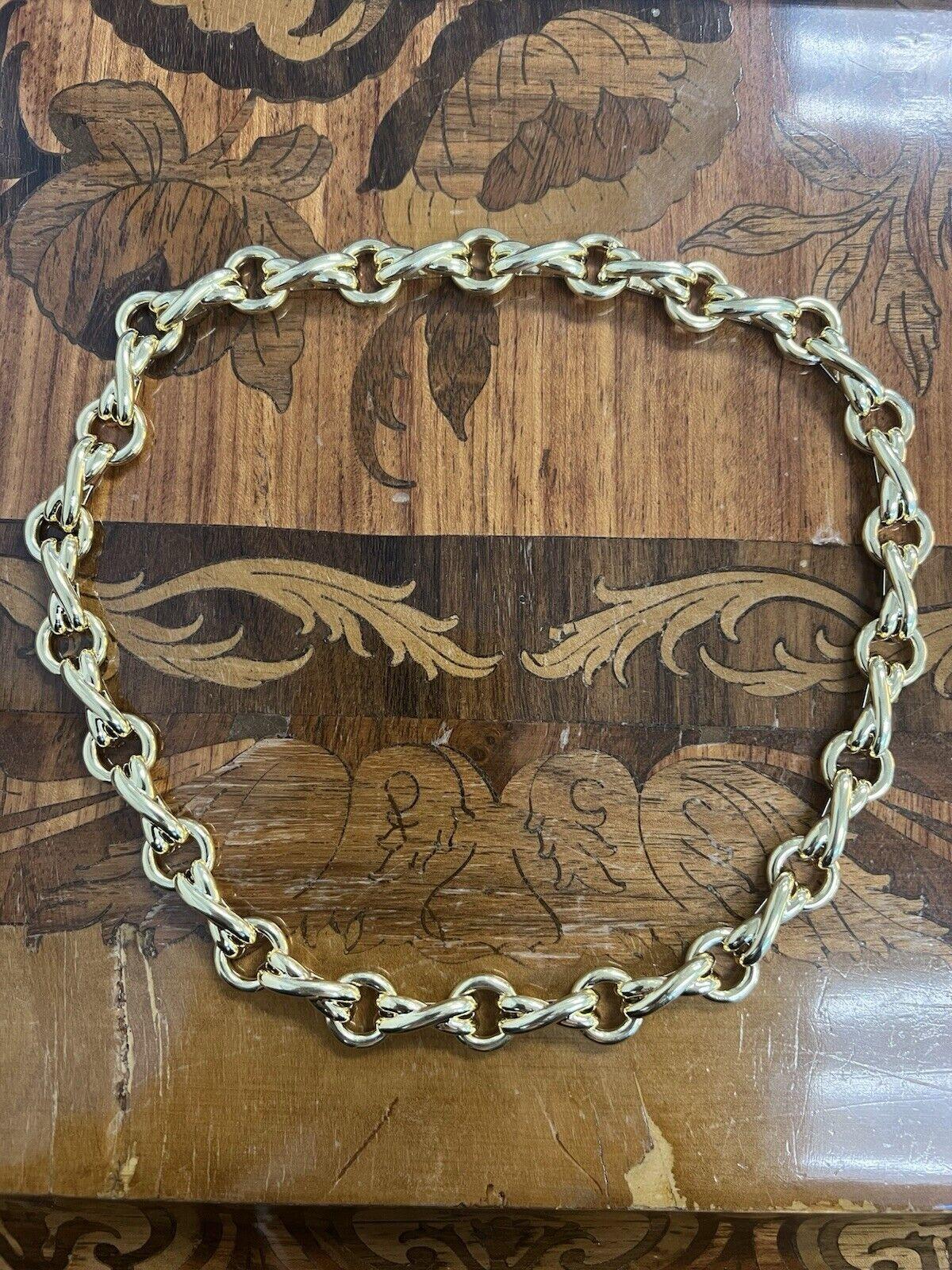 TIFFANY & CO. PALOMA PICASSO 18k Yellow Gold XO Link Necklace 1990s 5