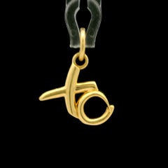 Tiffany & Co. Paloma Picasso 18k Yellow Gold XO Love and Kisses Charm Pendant