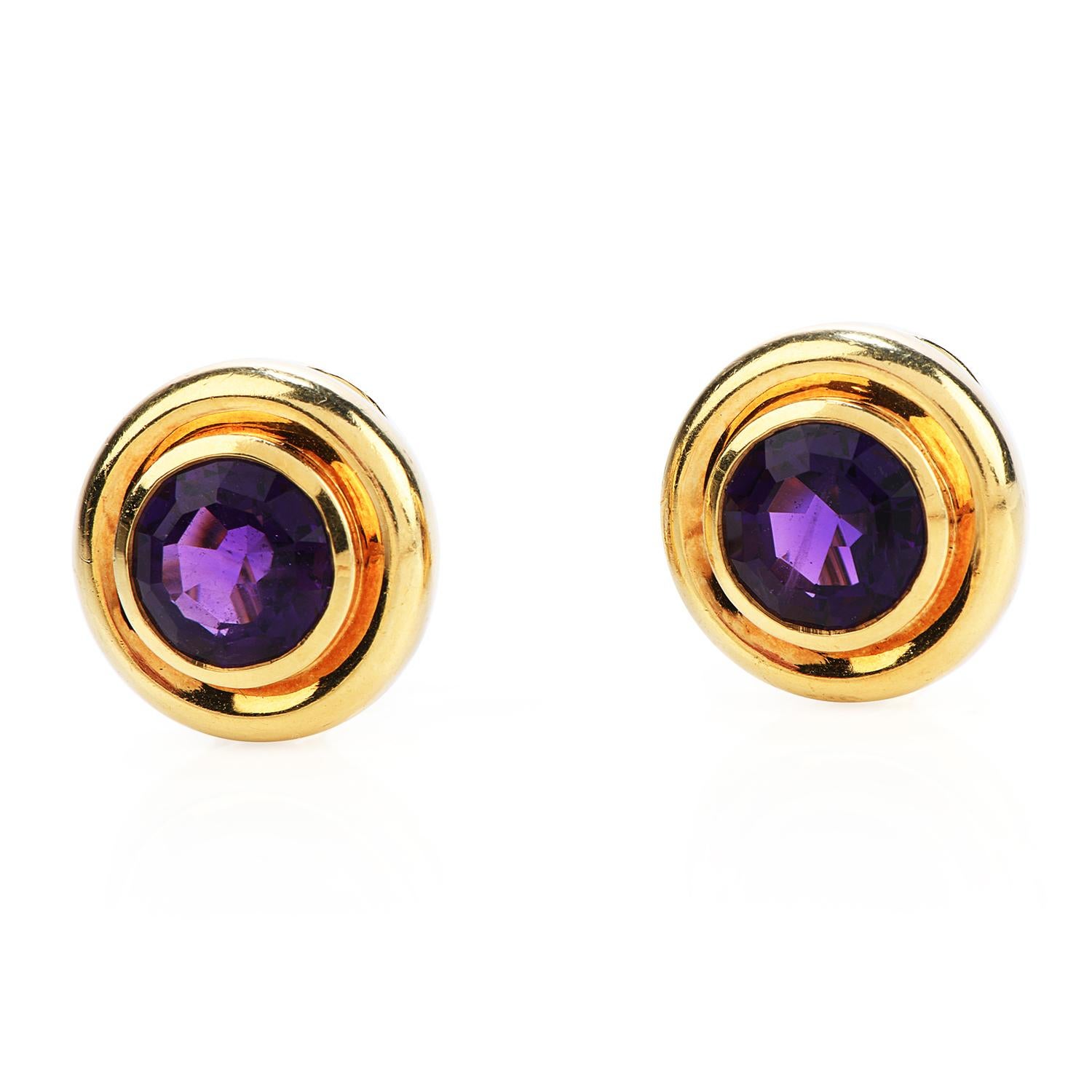 Vintage Tiffany & co. 1980s clip-on earrings, elegant and timeless.

Crafted in solid 18K yellow gold, with a beautiful color display there are (2) round-cut, bezel-set, Amethysts weighing approximately 4.00 carats 

They measure approximately 16