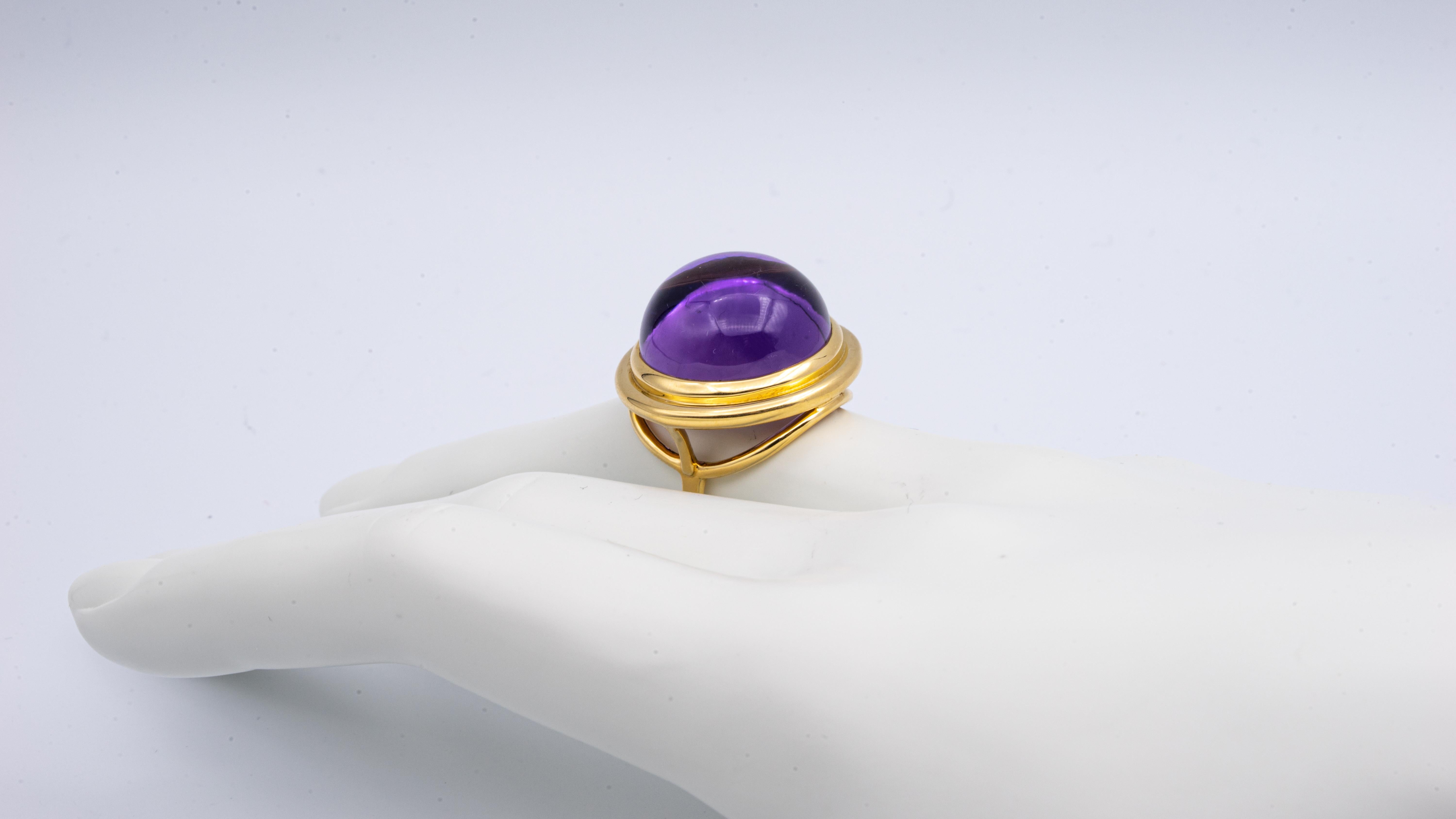 Tiffany & Co. Paloma Picasso 26 Carat Cabochon Amethyst Ring in 18 Karat Gold In Excellent Condition In New York, NY