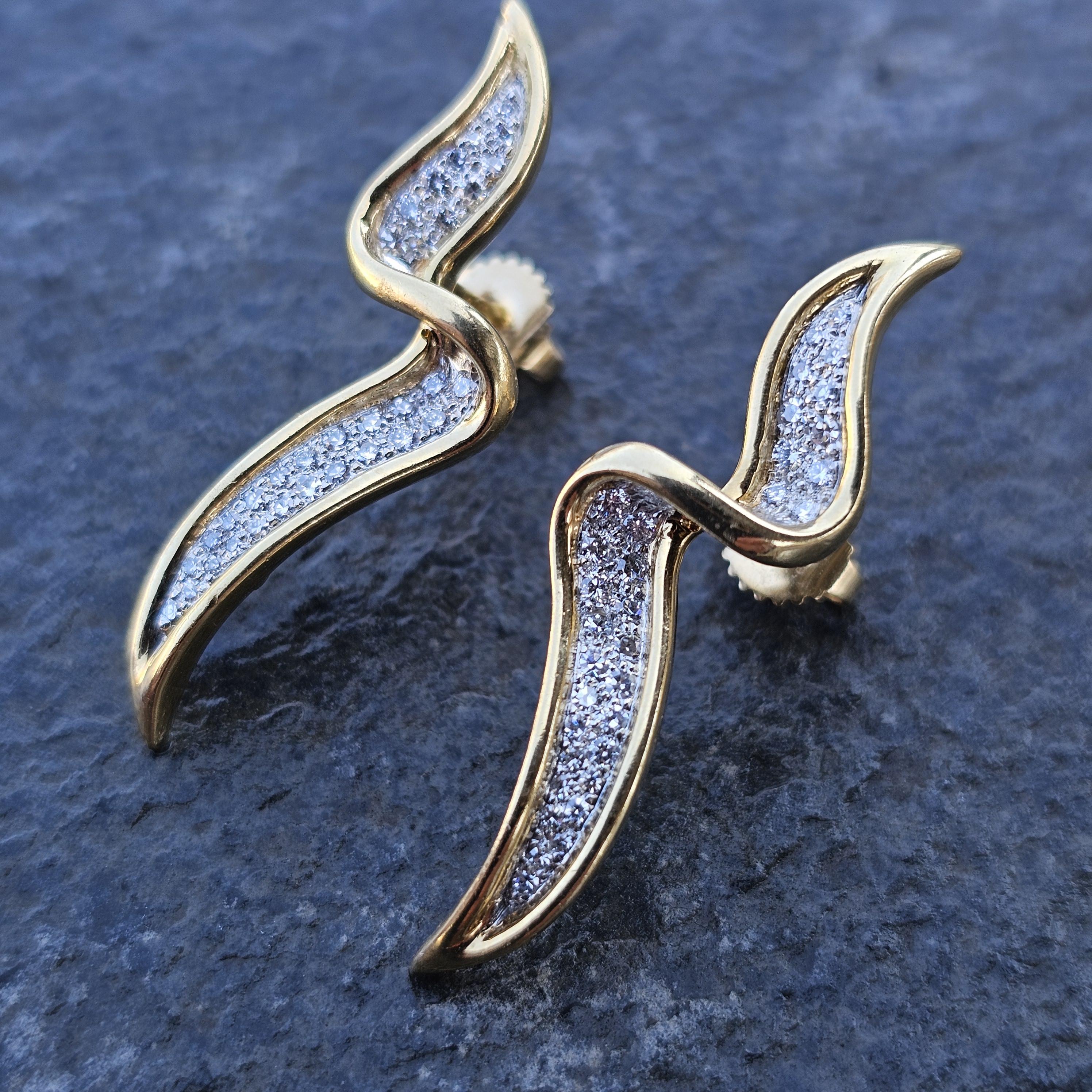 Tiffany & Co. Paloma Picasso Chrysalis Diamond Earrings 18k Gold Platinum 1987 For Sale 3