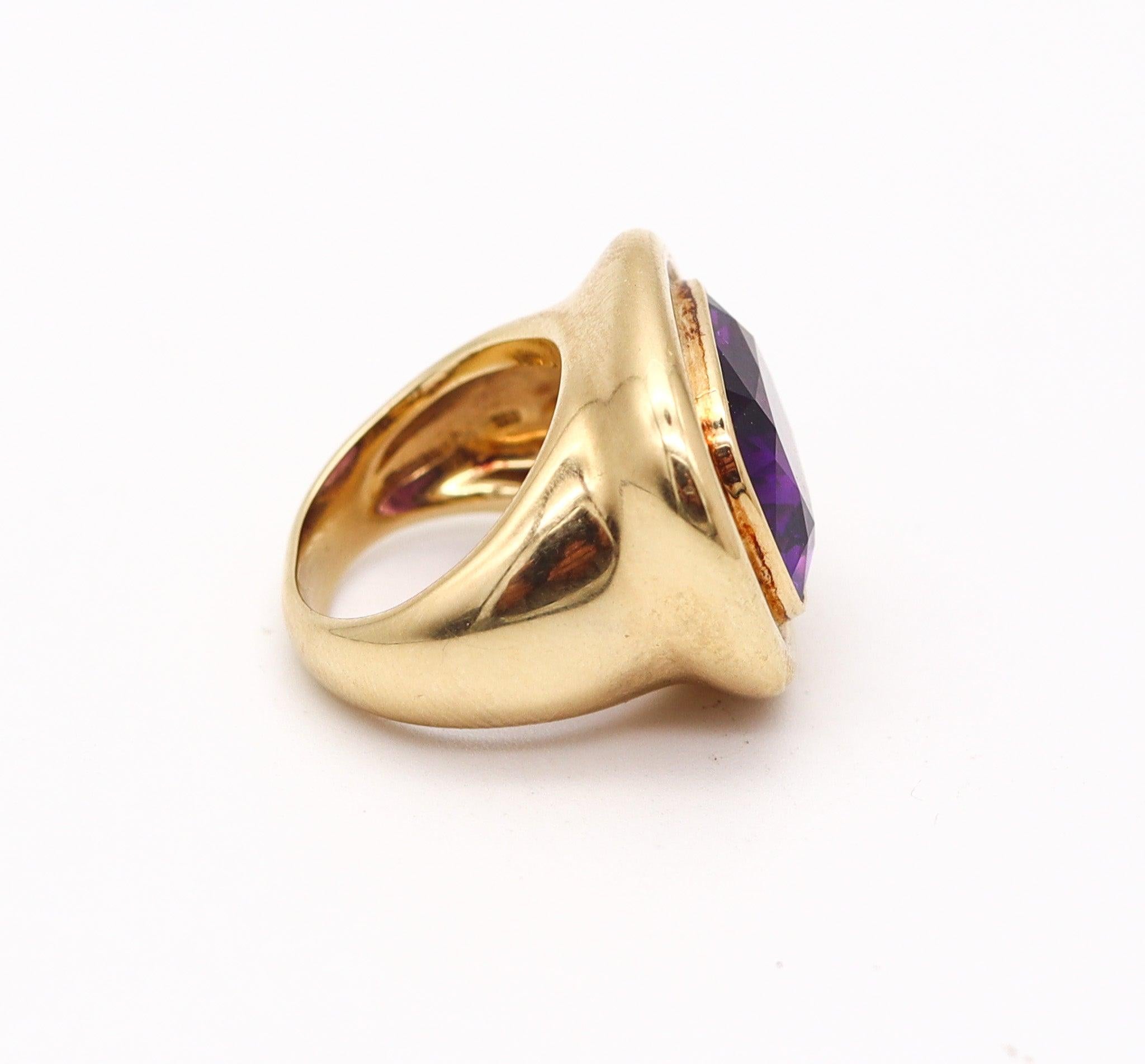 TIFFANY & CO. Paloma Picasso Cocktailring aus 18 Karat Gelbgold mit 9,48 Karat Amethyst im Zustand „Hervorragend“ im Angebot in Miami, FL
