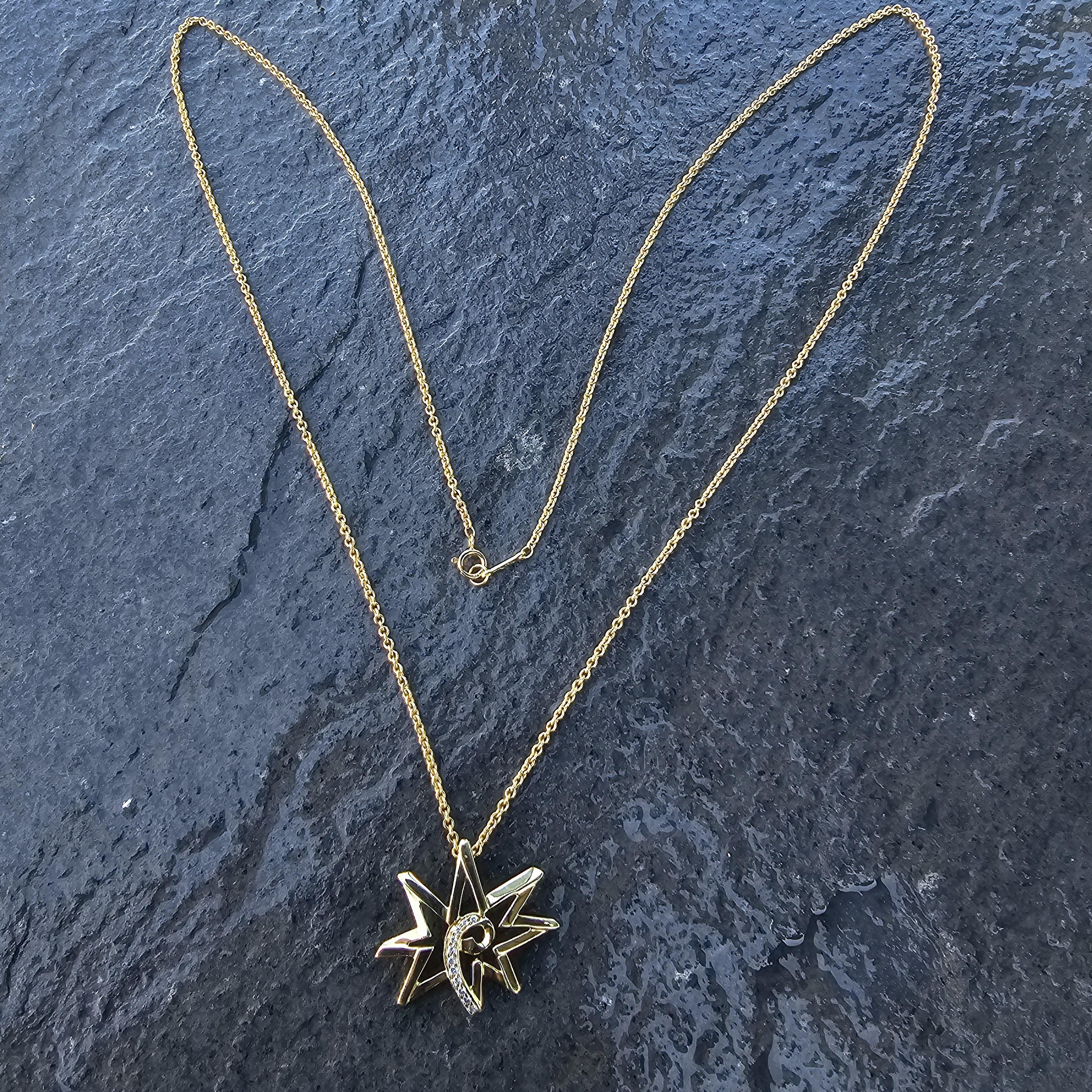Taglio rotondo Tiffany & Co. Paloma Picasso, ciondolo a forma di stella con diamanti, giallo 18k, catena da 24 pollici, 9g in vendita