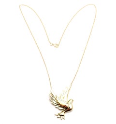 Tiffany & Co. Paloma Picasso Dove Bird Yellow Gold Pendant Necklace