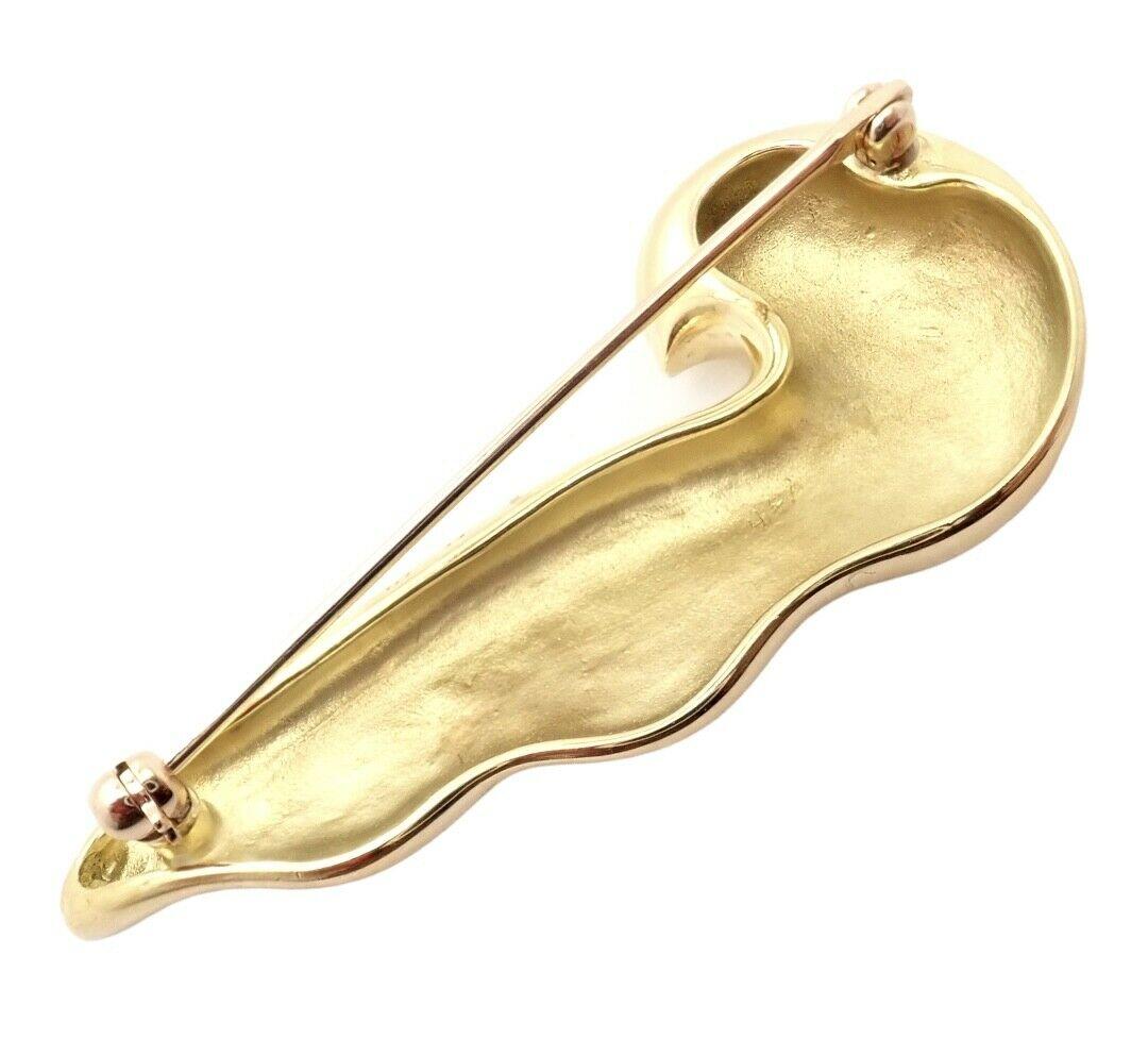 Tiffany & Co. Paloma Picasso Dove Bird Yellow Gold Pin Brooch For Sale 1