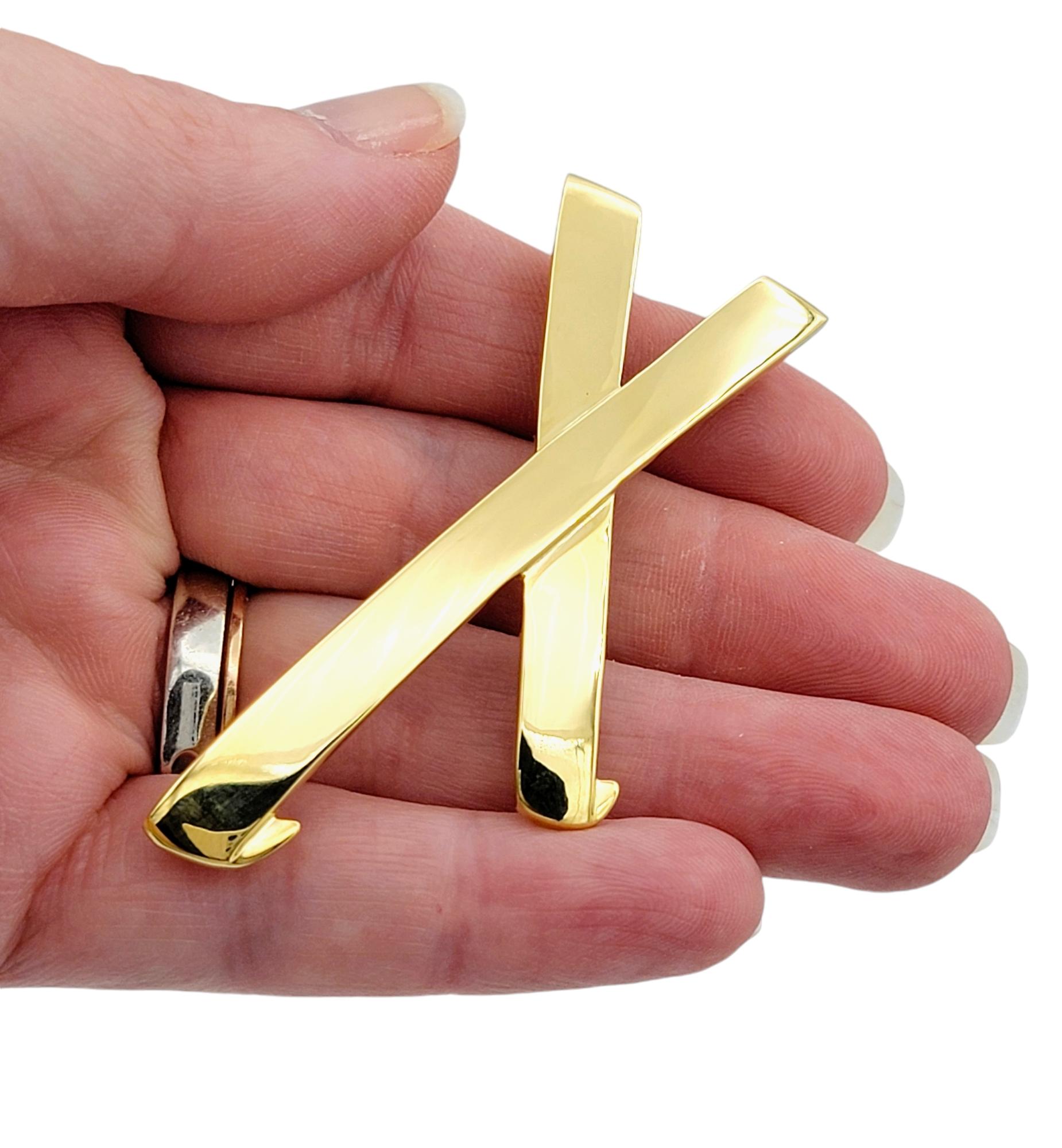 Tiffany & Co. Paloma Picasso Graffiti 'X' Pendant / Brooch 18 Karat Yellow Gold For Sale 5
