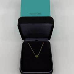 Tiffany & Co Paloma Picasso Green Peridot 18k Yellow Gold Pendant Necklace