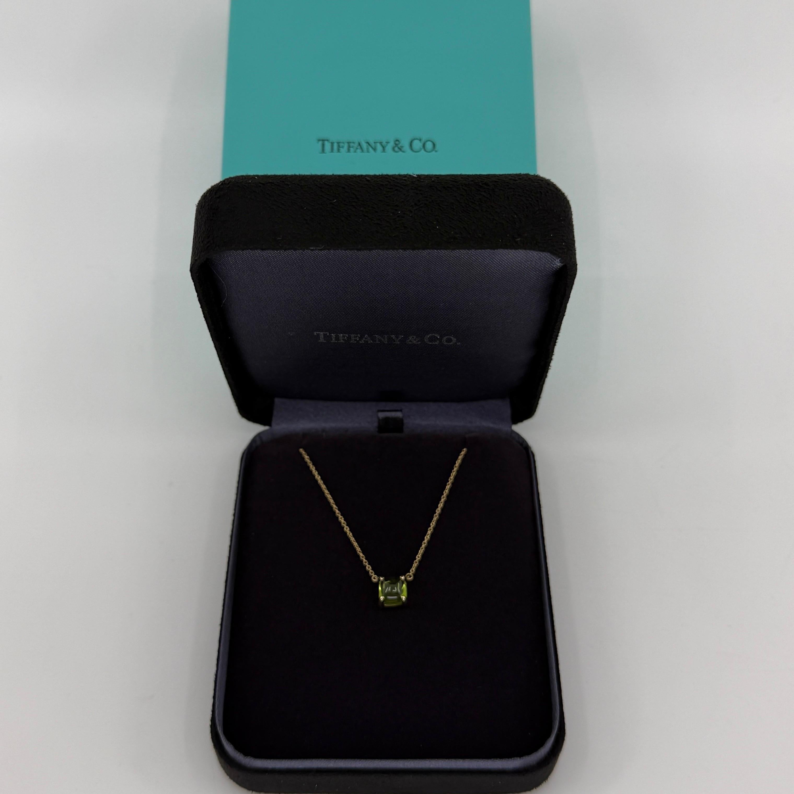 Tiffany & Co Paloma Picasso Green Peridot 18k Yellow Gold Pendant Necklace For Sale 4