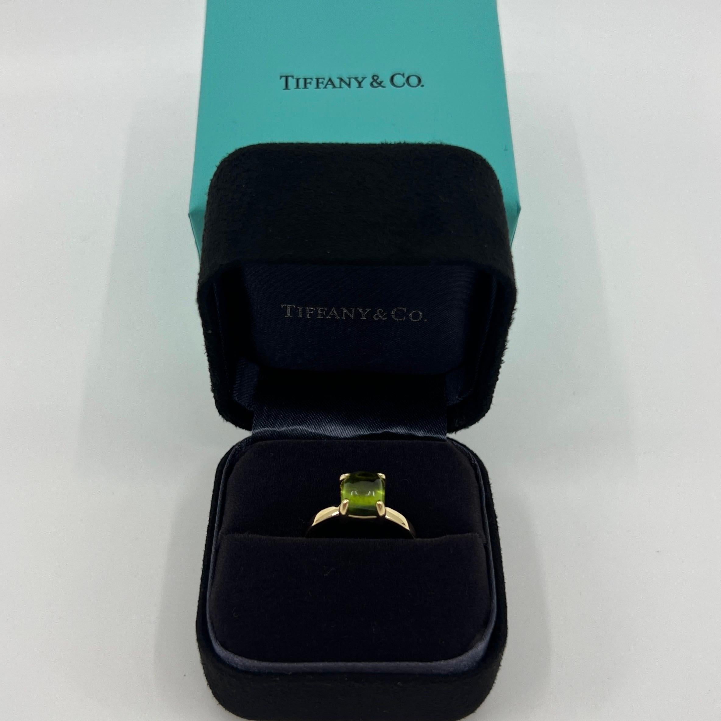 Tiffany & Co Paloma Picasso Green Peridot Sugarstack Loaf 18k Yellow Gold Ring For Sale 2