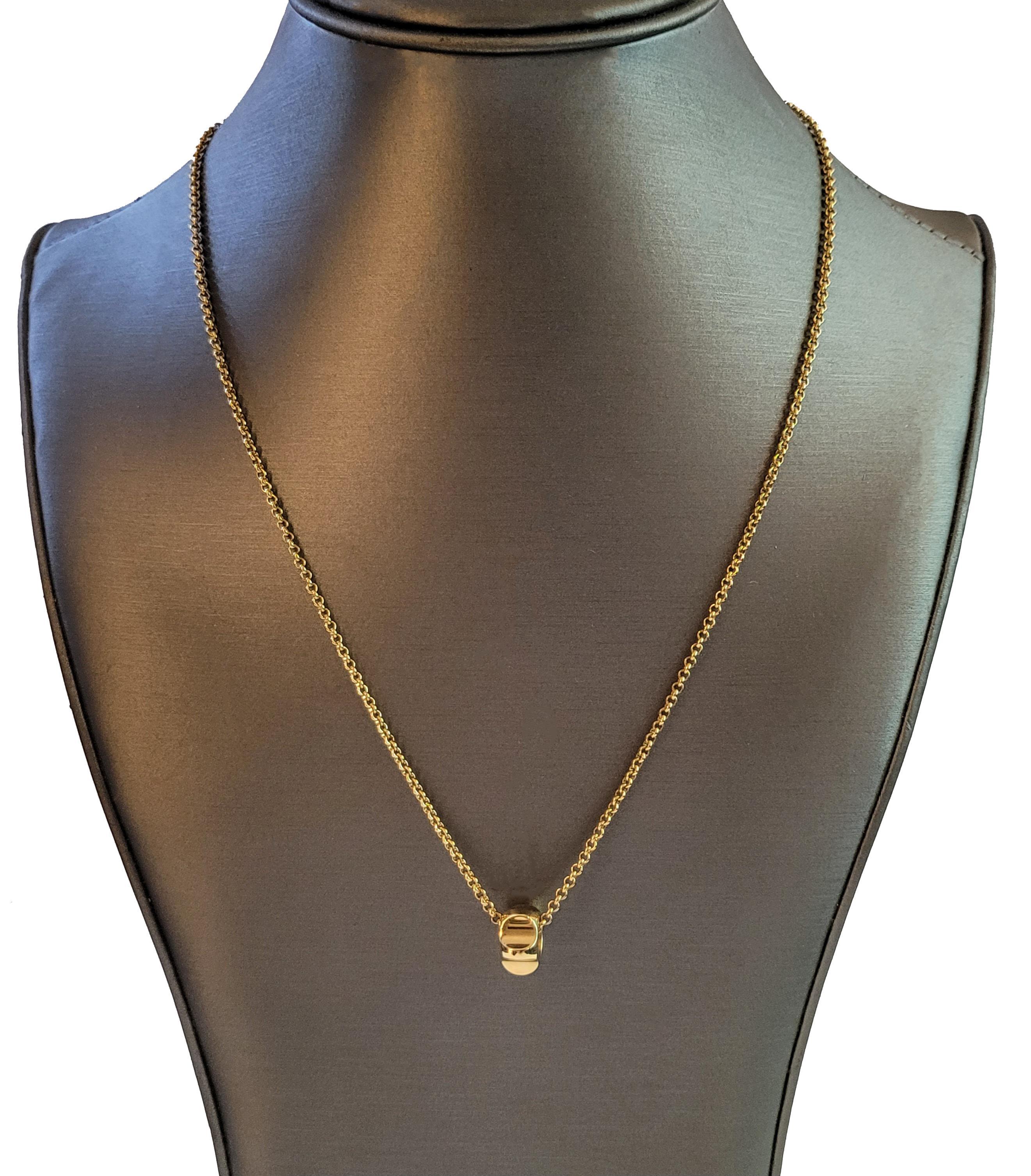 Tiffany & Co. Paloma Picasso Collier pendentif rainure en or jaune 18 carats en vente 4