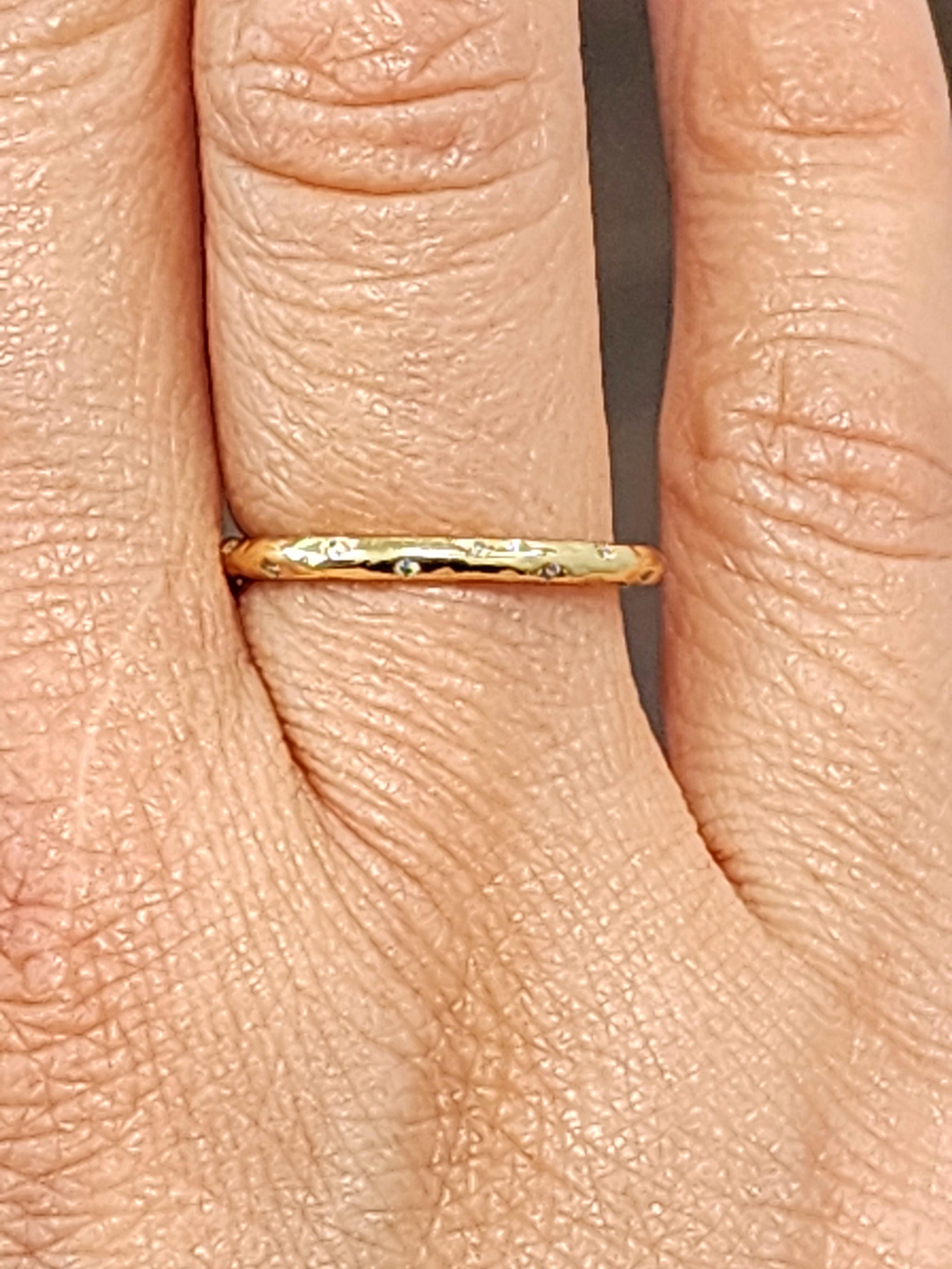 Contemporary Tiffany & Co Paloma Picasso Hammered Diamond Band