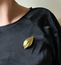 Tiffany & Co Paloma Picasso Hammered Gold Leaf Brooch