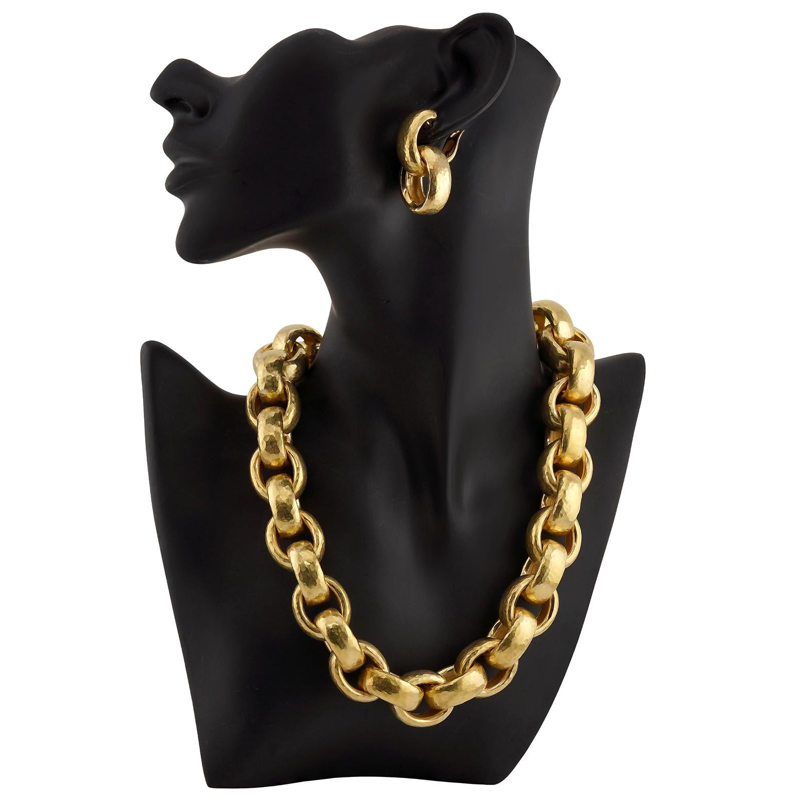Women's TIFFANY & CO Paloma Picasso Hammered Yellow Gold Necklace & Earrings Set For Sale