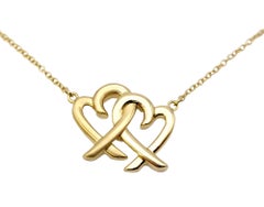 Tiffany & Co. Paloma Picasso Interlocking Hearts Pendant Necklace 18 Karat Gold