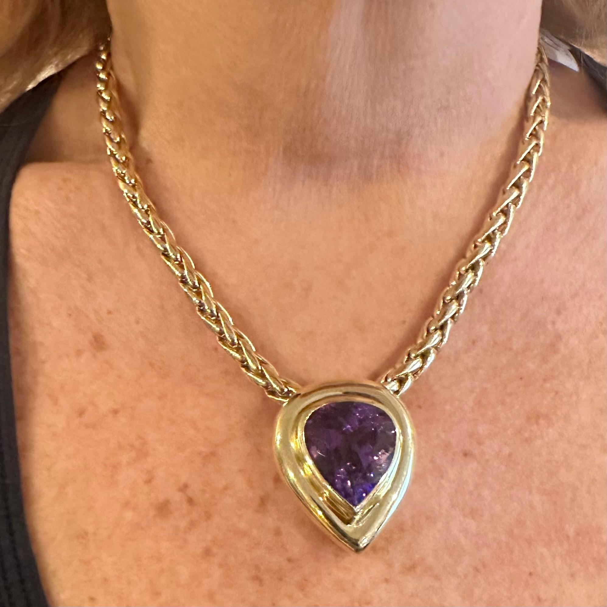 Tiffany & Co Paloma Picasso Large Amethyst Yellow Gold Pendant Necklace For Sale 5