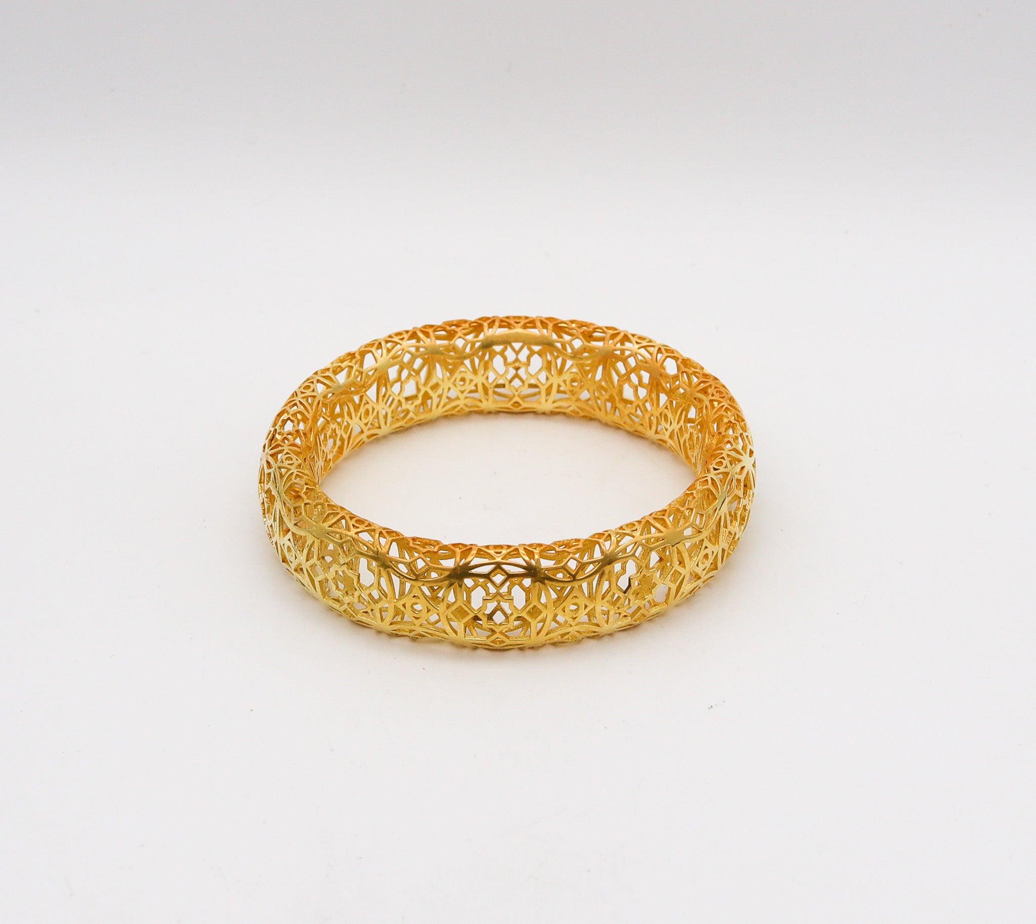 TIFFANY & CO. Paloma Picasso Marrakesh Bangle Bracelet 18Kt Vermeil On Sterling In Good Condition In Miami, FL