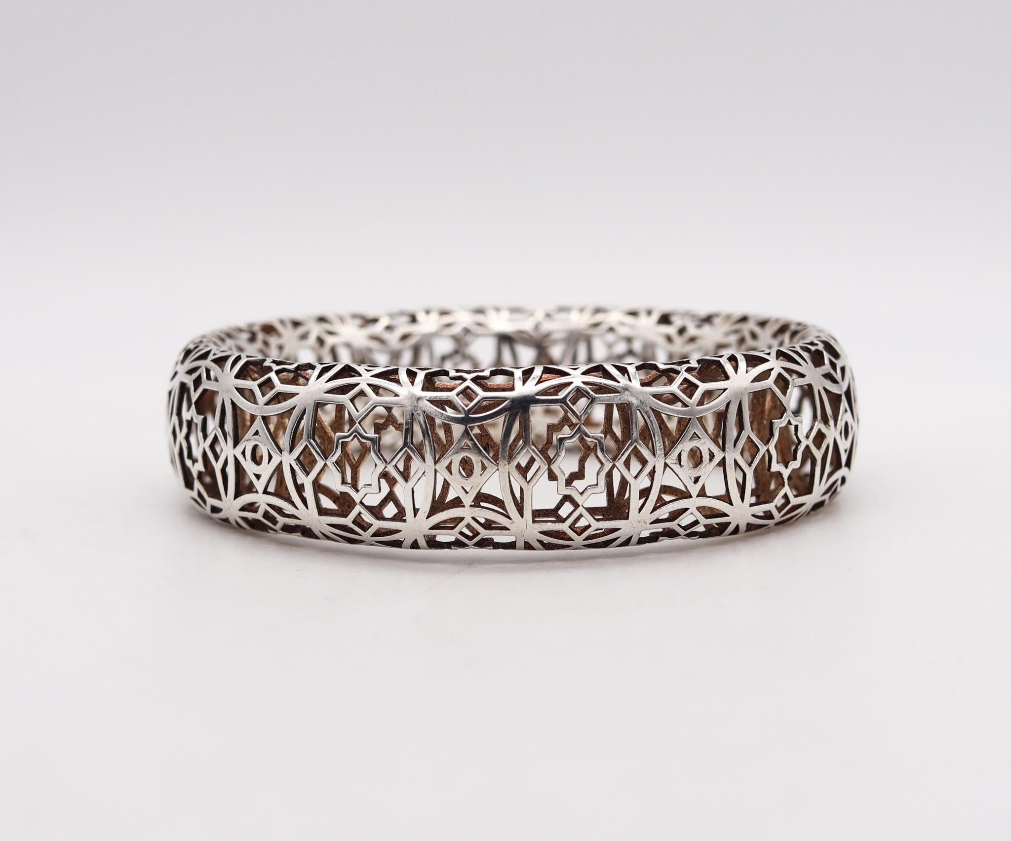 Tiffany & Co. Paloma Picasso Marrakesh Bangle Bracelet In .925 Sterling Silver In Excellent Condition For Sale In Miami, FL