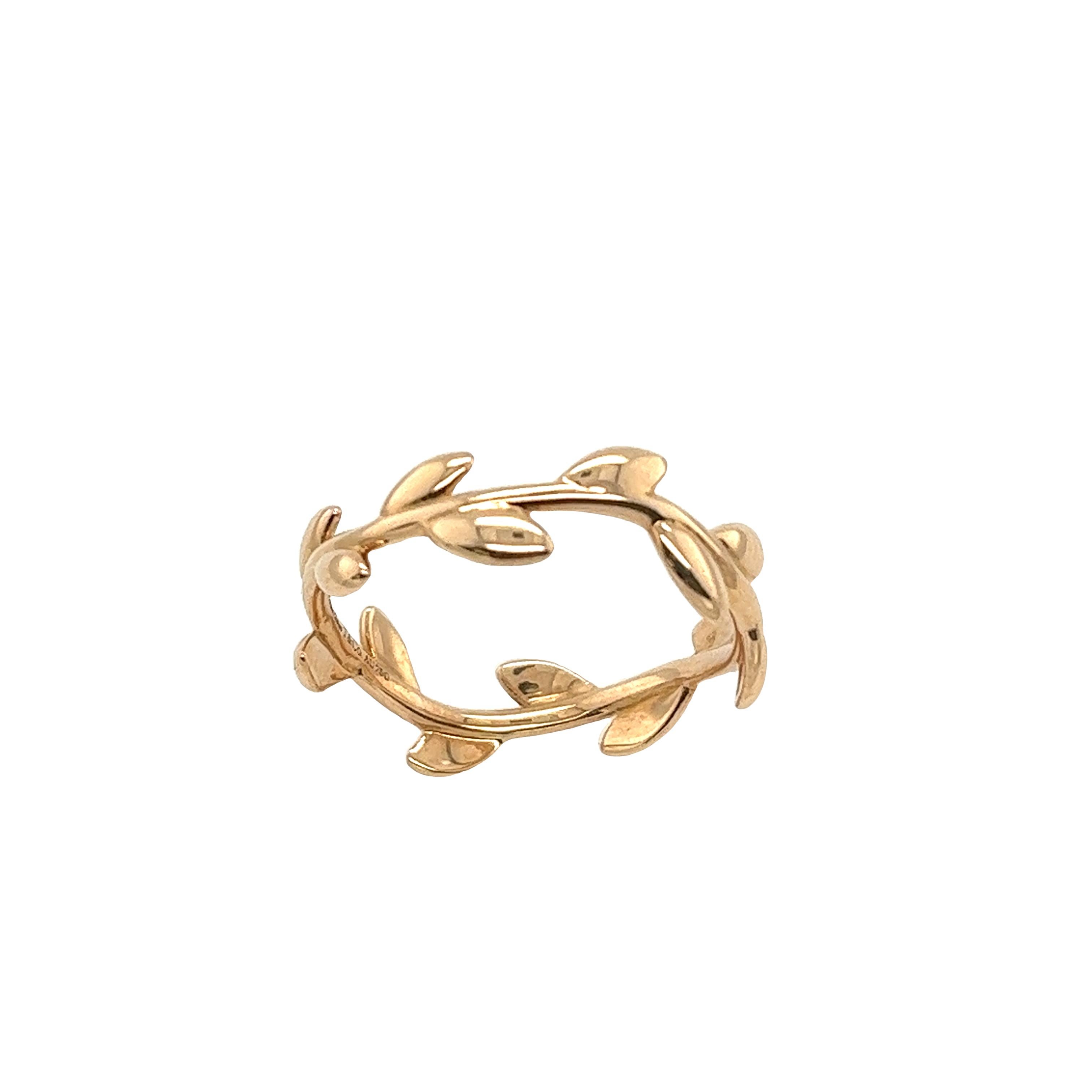 Tiffany & Co Paloma Picasso Olive Leaf Band in 18ct Rose Gold  In Excellent Condition For Sale In London, GB
