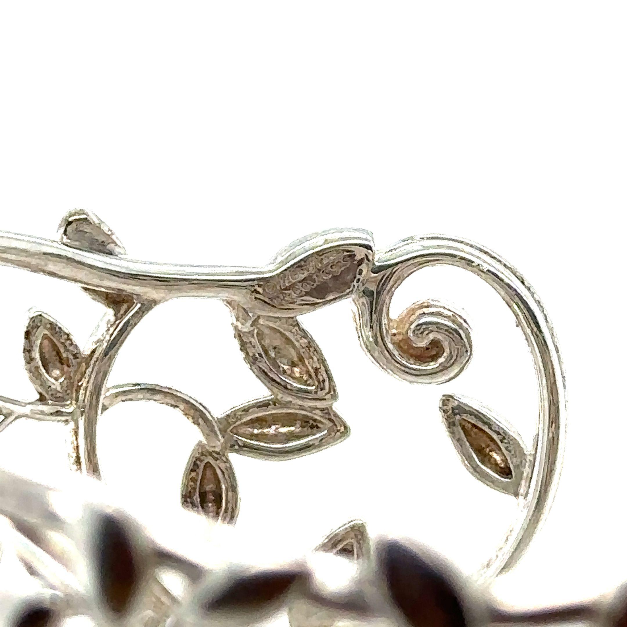 Tiffany & Co Paloma Picasso Olive Leaf Cuff In Excellent Condition In SYDNEY, NSW